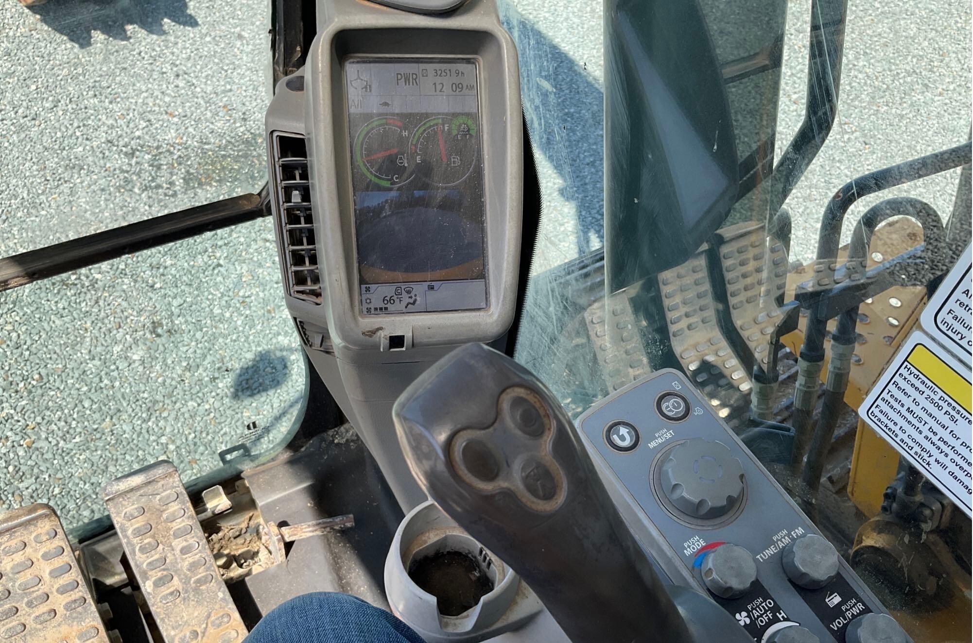 2016 Deere 130G Excavator