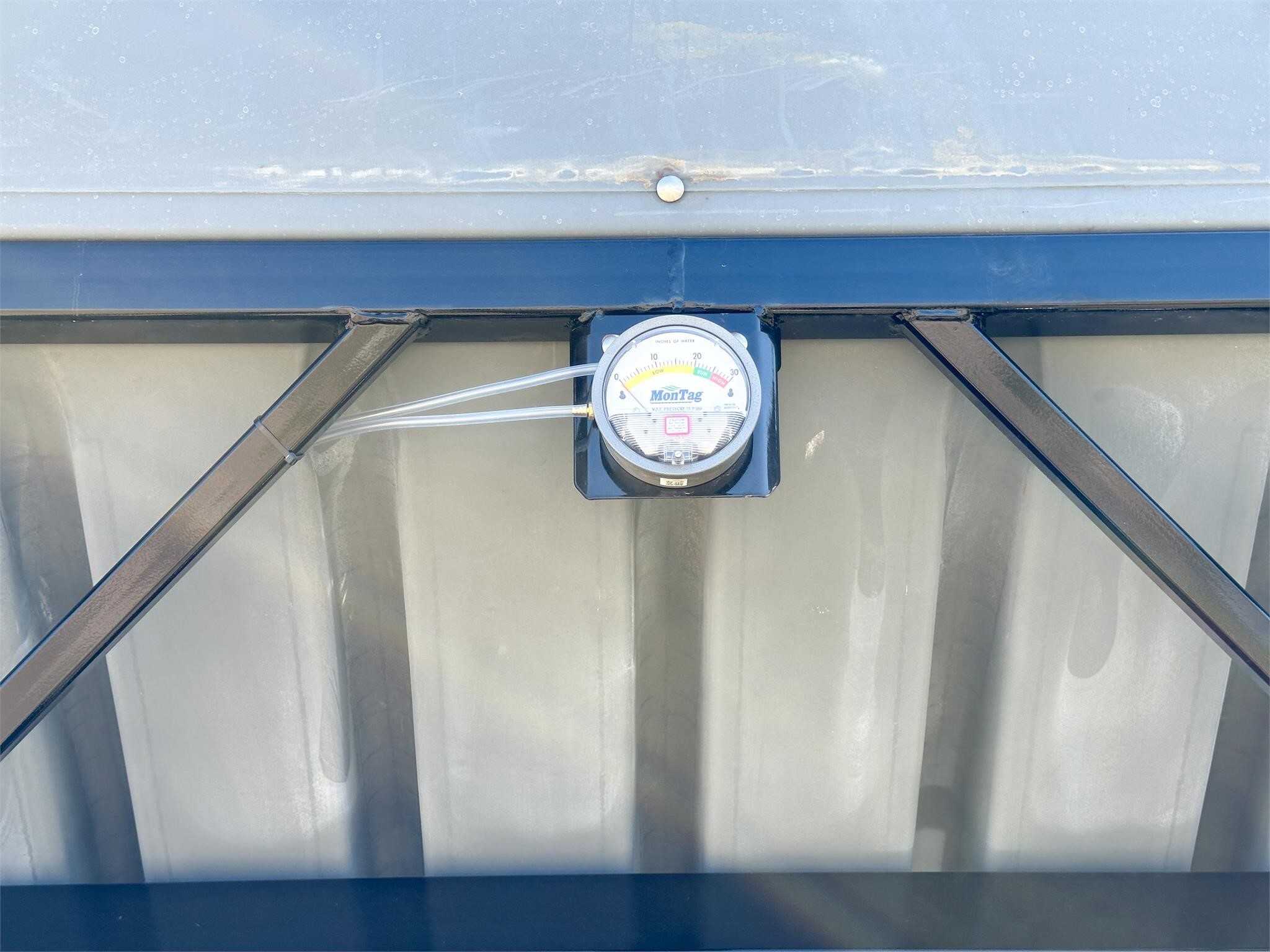 2026 MonTag HIGH OUTPUT 9 Pull-Type Fertilizer Spreader