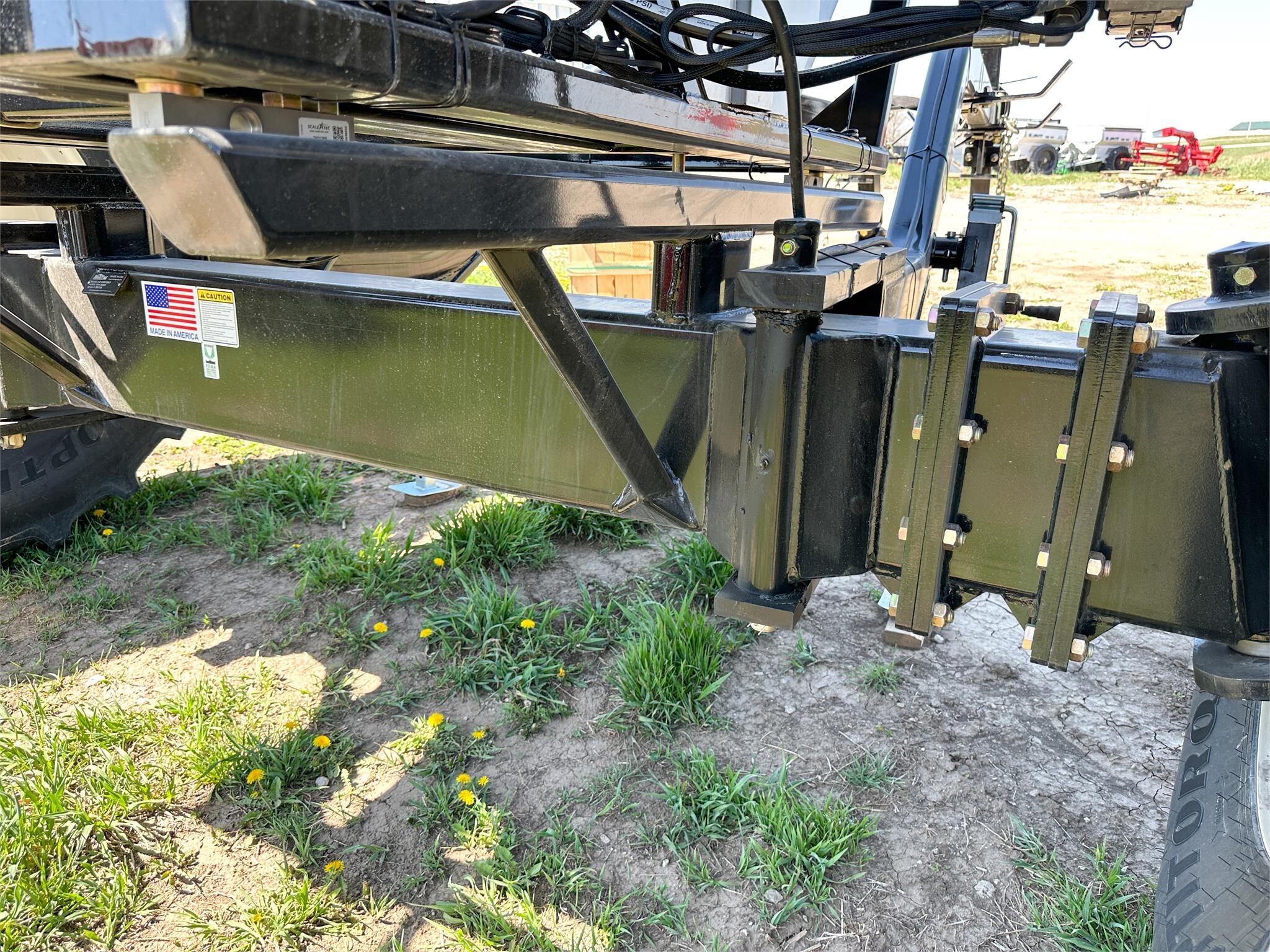 2026 MonTag HIGH OUTPUT 9 Pull-Type Fertilizer Spreader