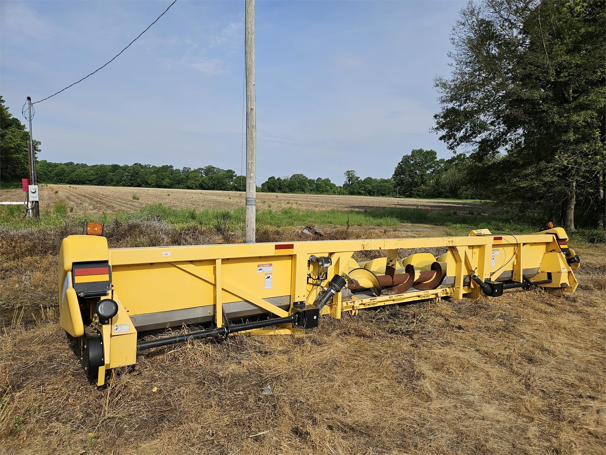 2013 New Holland 98D Corn Head