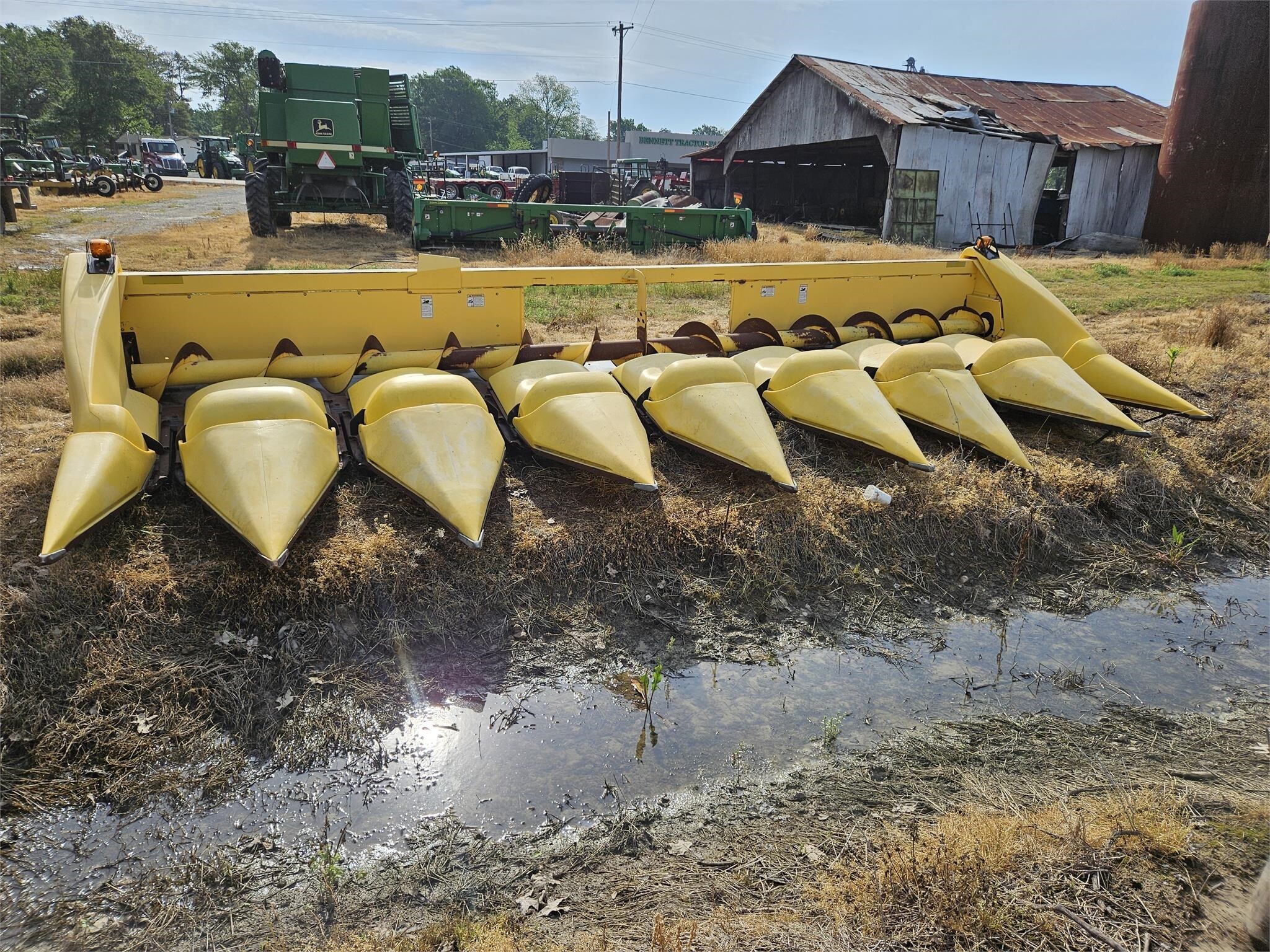2013 New Holland 98D Corn Head