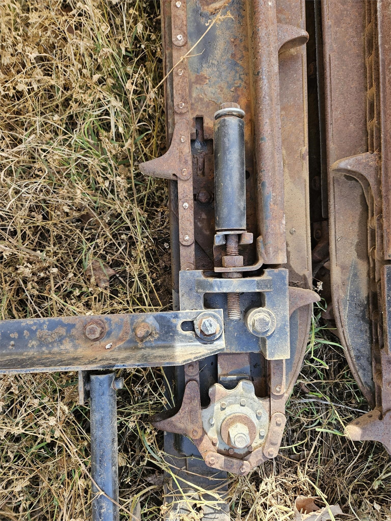 2013 New Holland 98D Corn Head