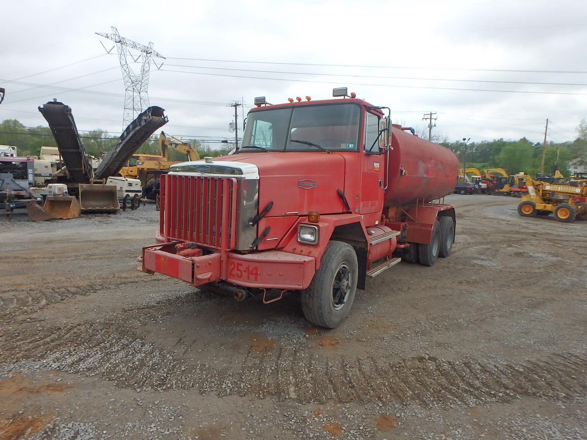 1991 AutoCar ACL64 Forestry and Mining