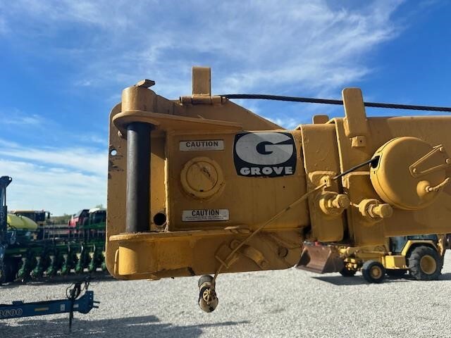  Grove IND24 Crane