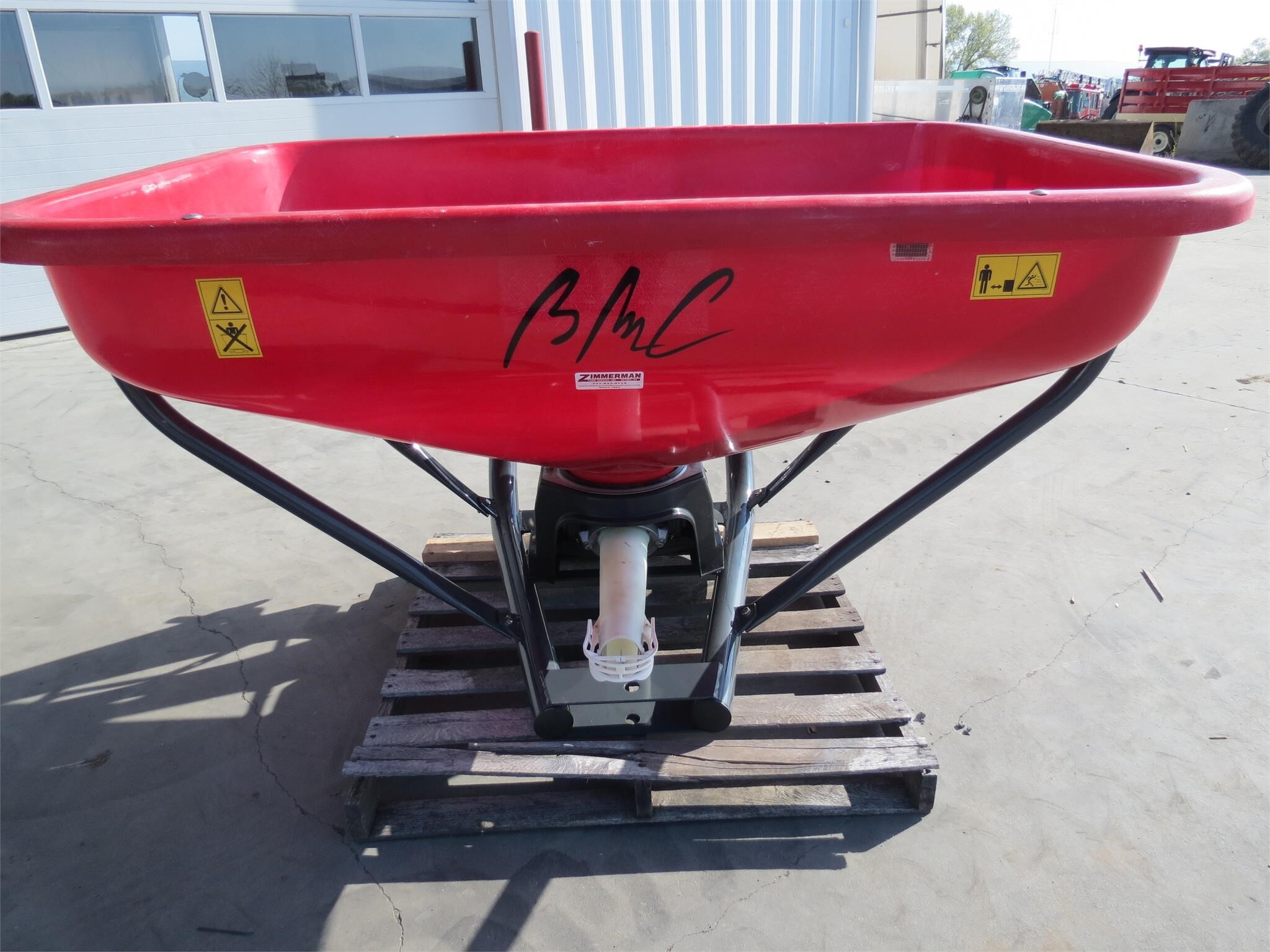 2025 BMC AIG800 Pull-Type Fertilizer Spreader