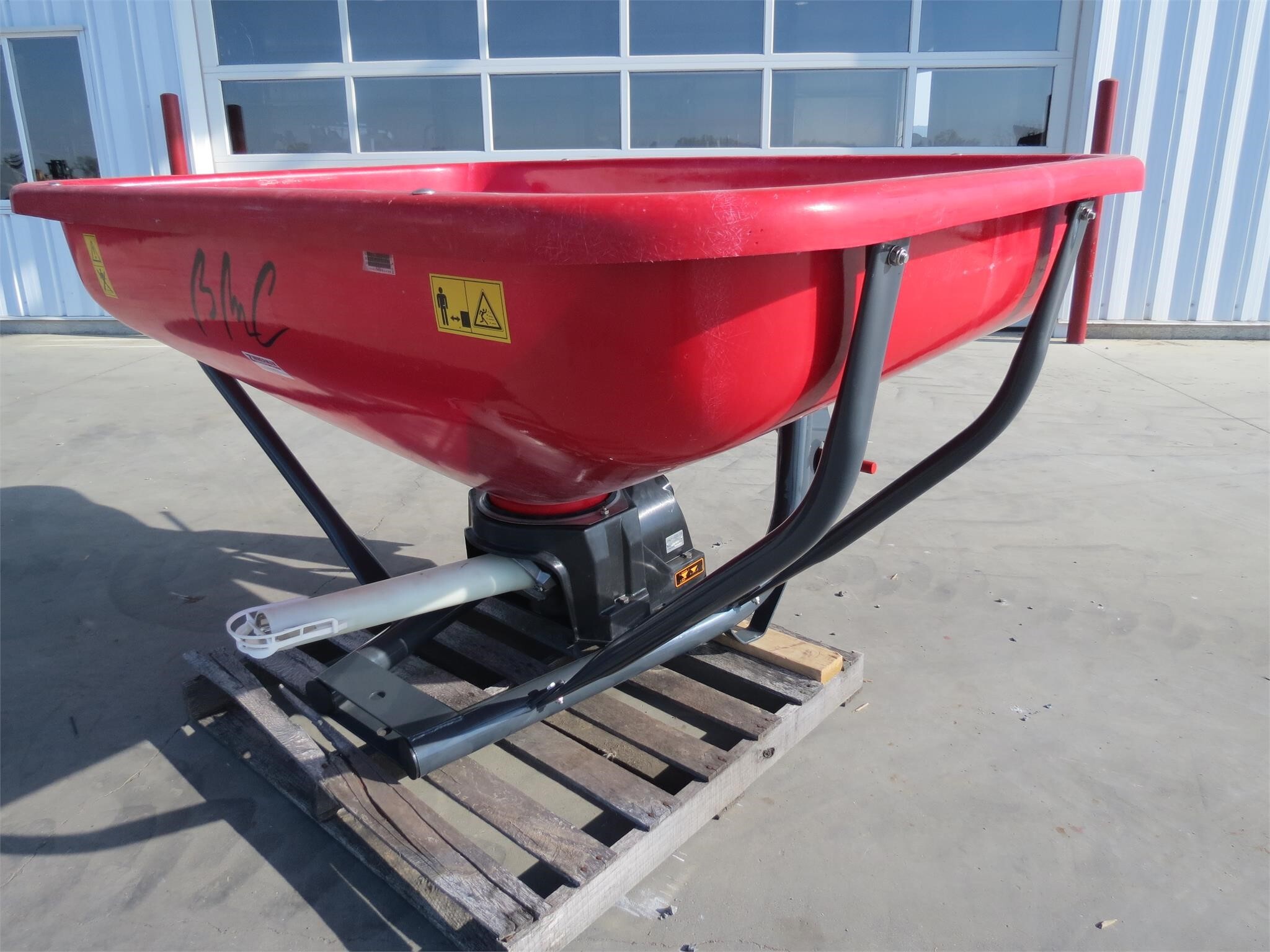 2025 BMC AIG800 Pull-Type Fertilizer Spreader