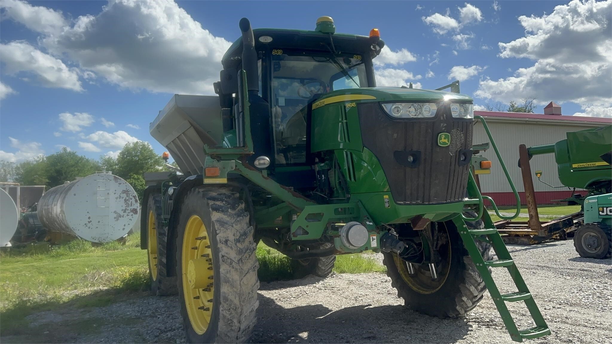 2016 John Deere R4045 Self-Propelled Sprayer