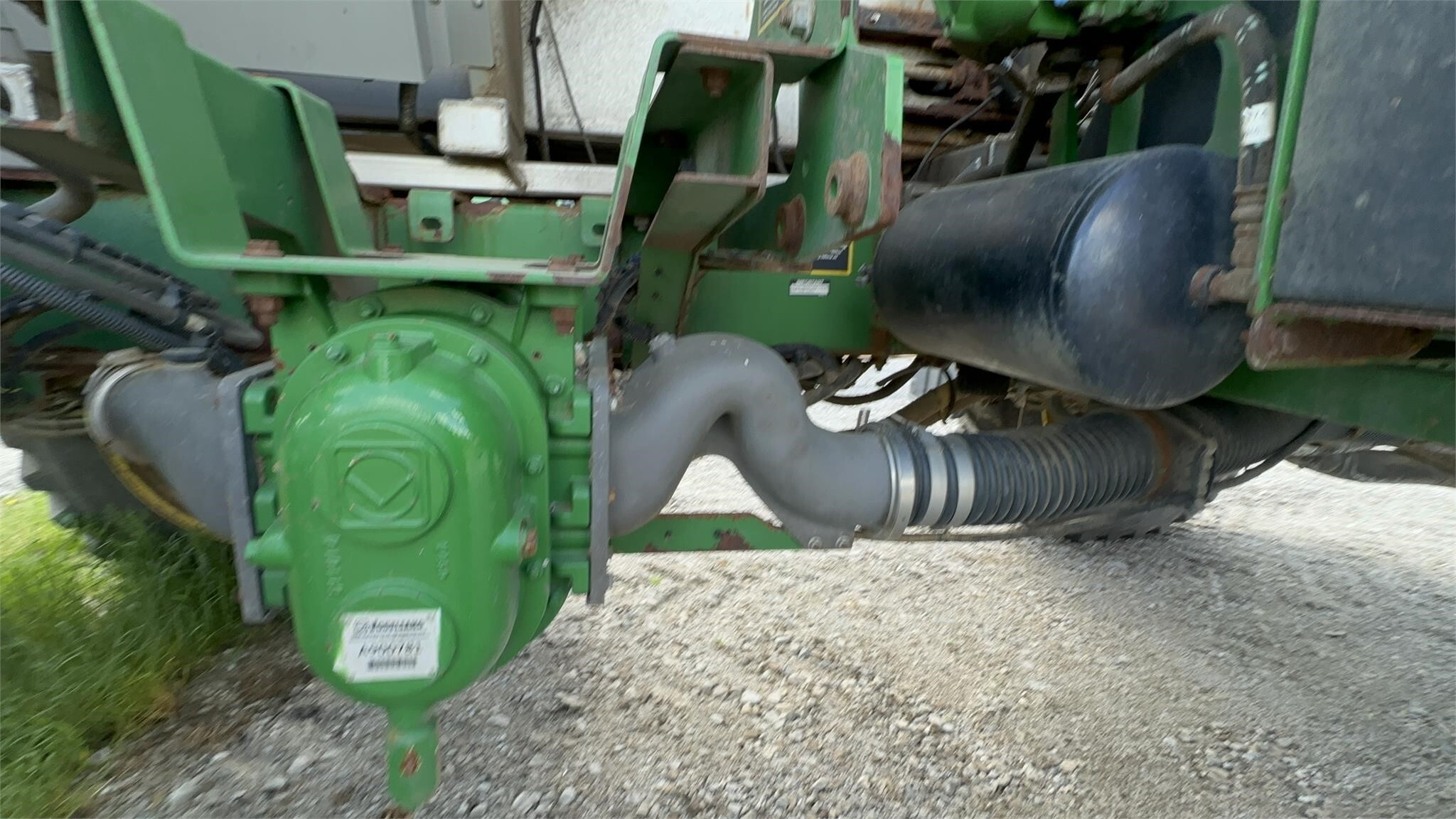 2016 John Deere R4045 Self-Propelled Sprayer