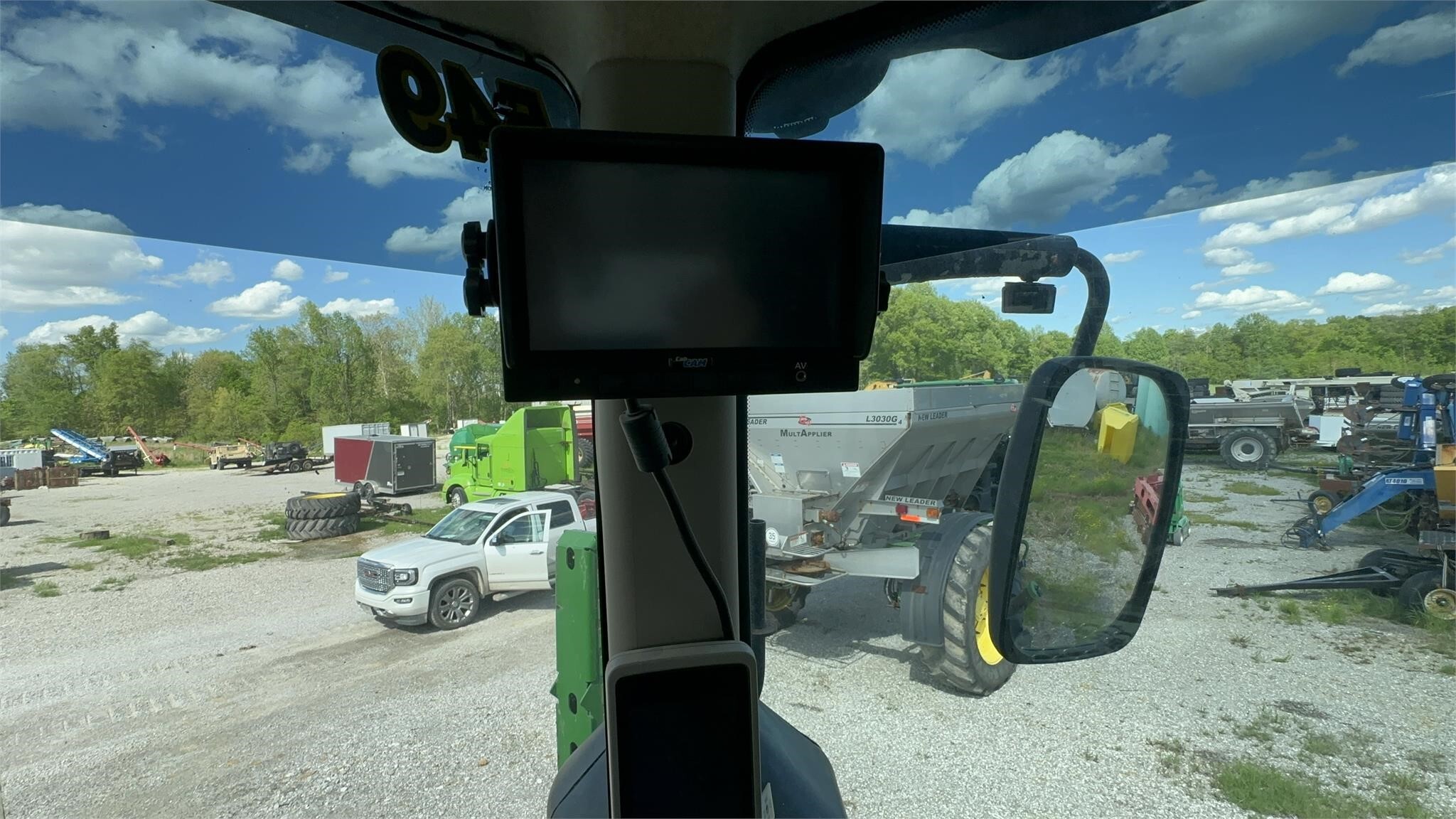 2016 John Deere R4045 Self-Propelled Sprayer