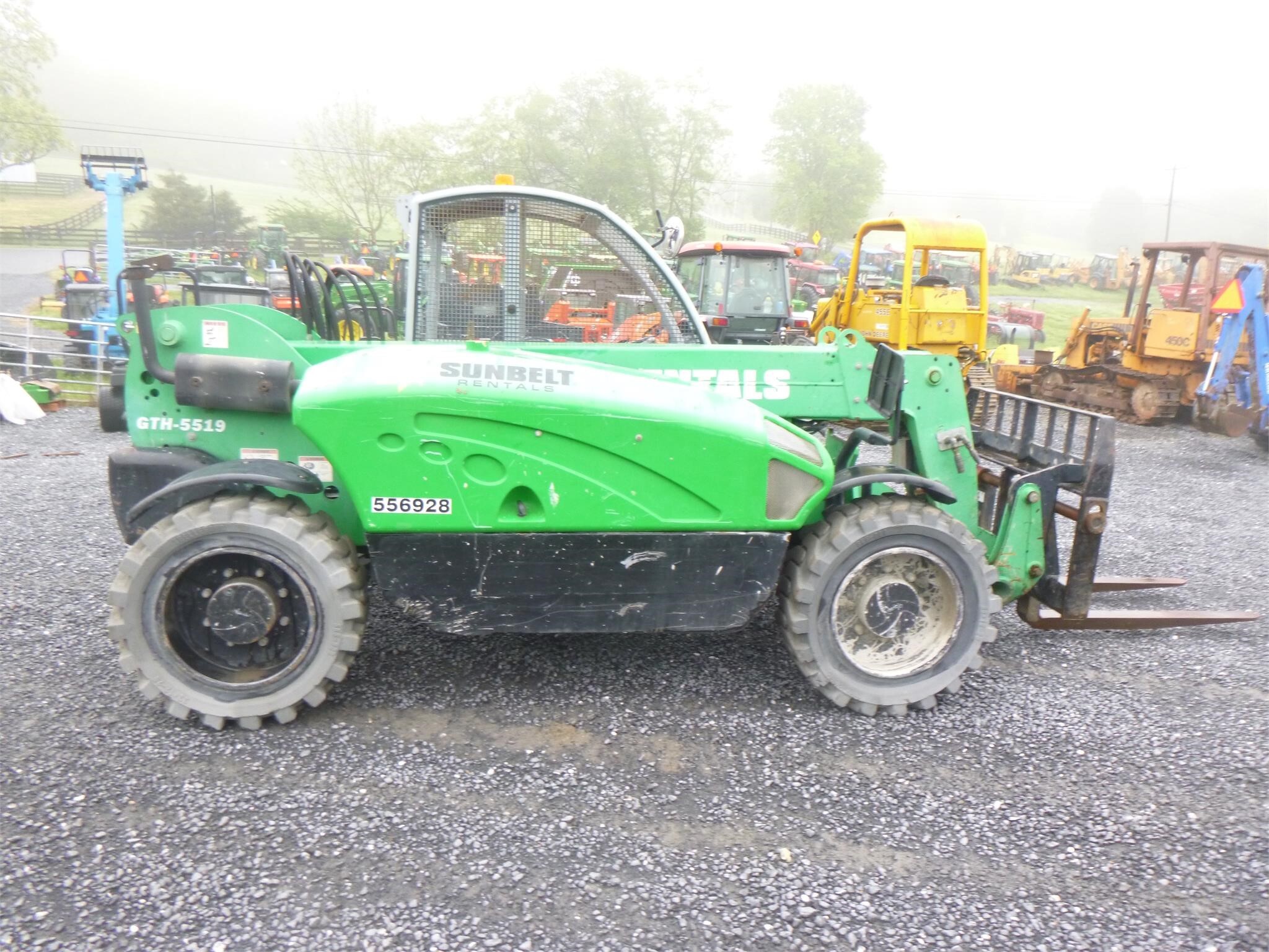 2013 Genie GTH5519 Telehandler