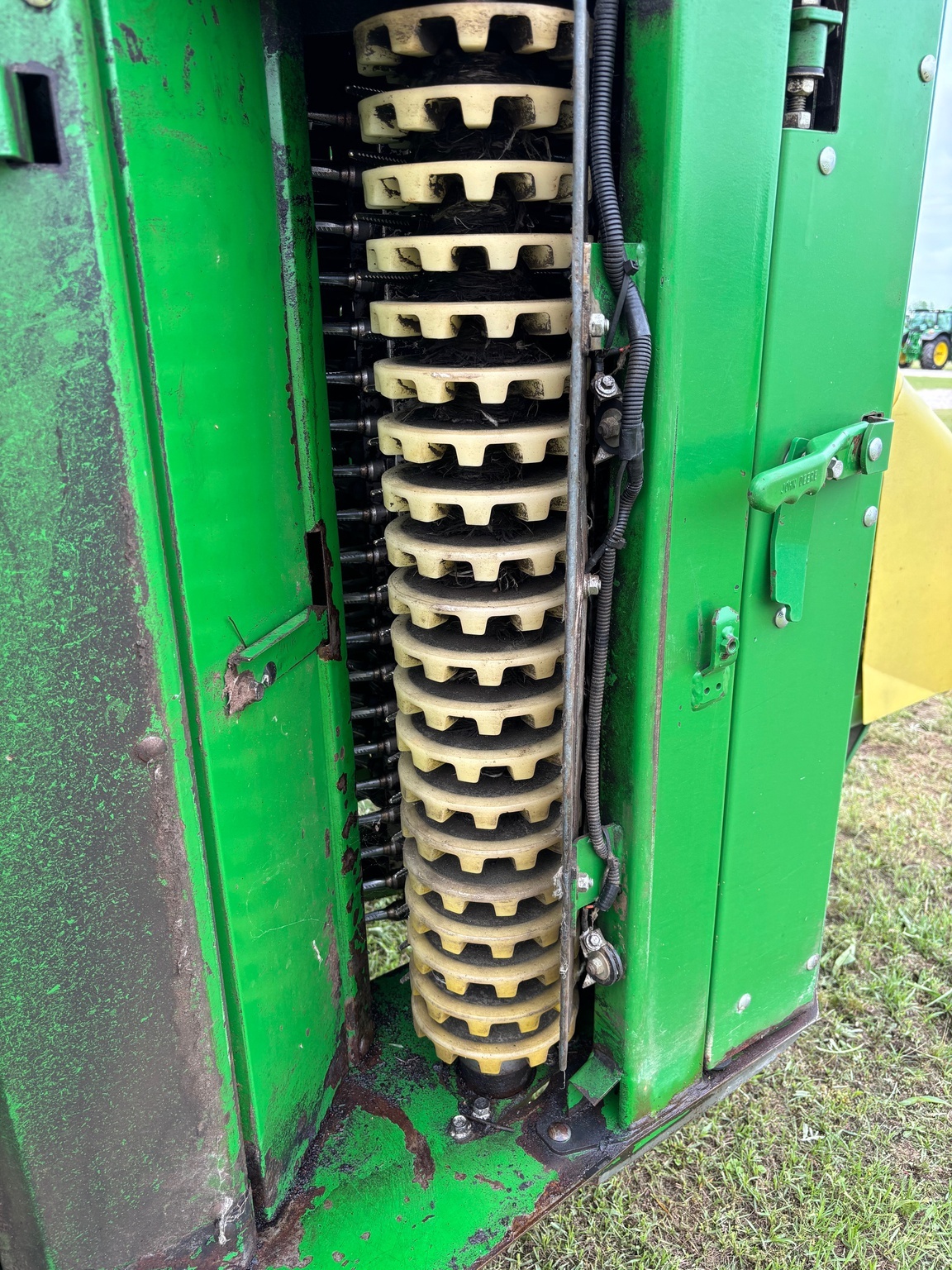 2020 John Deere CP690 Cotton Equipment