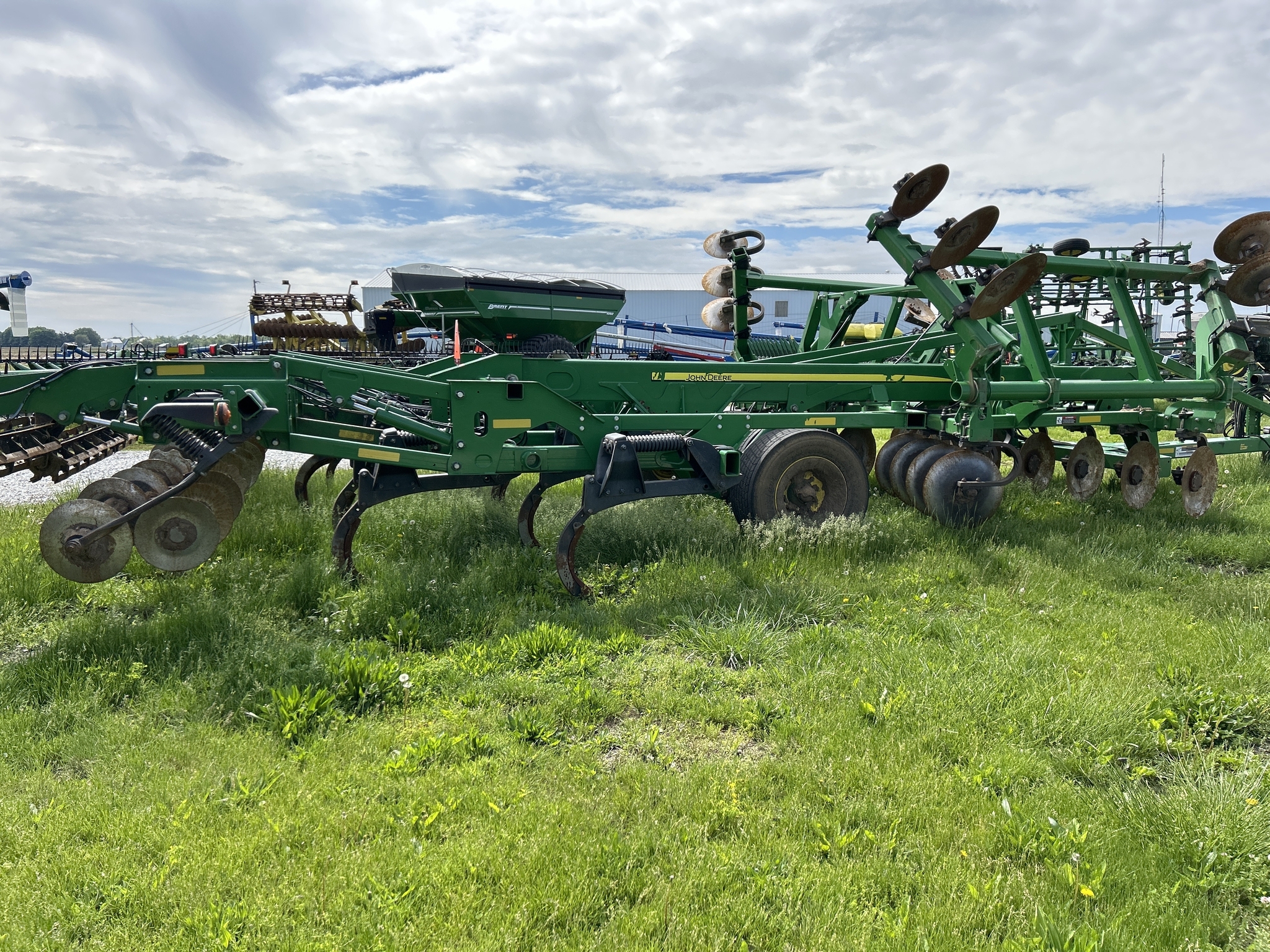 2015 John Deere 2730 In-Line Ripper