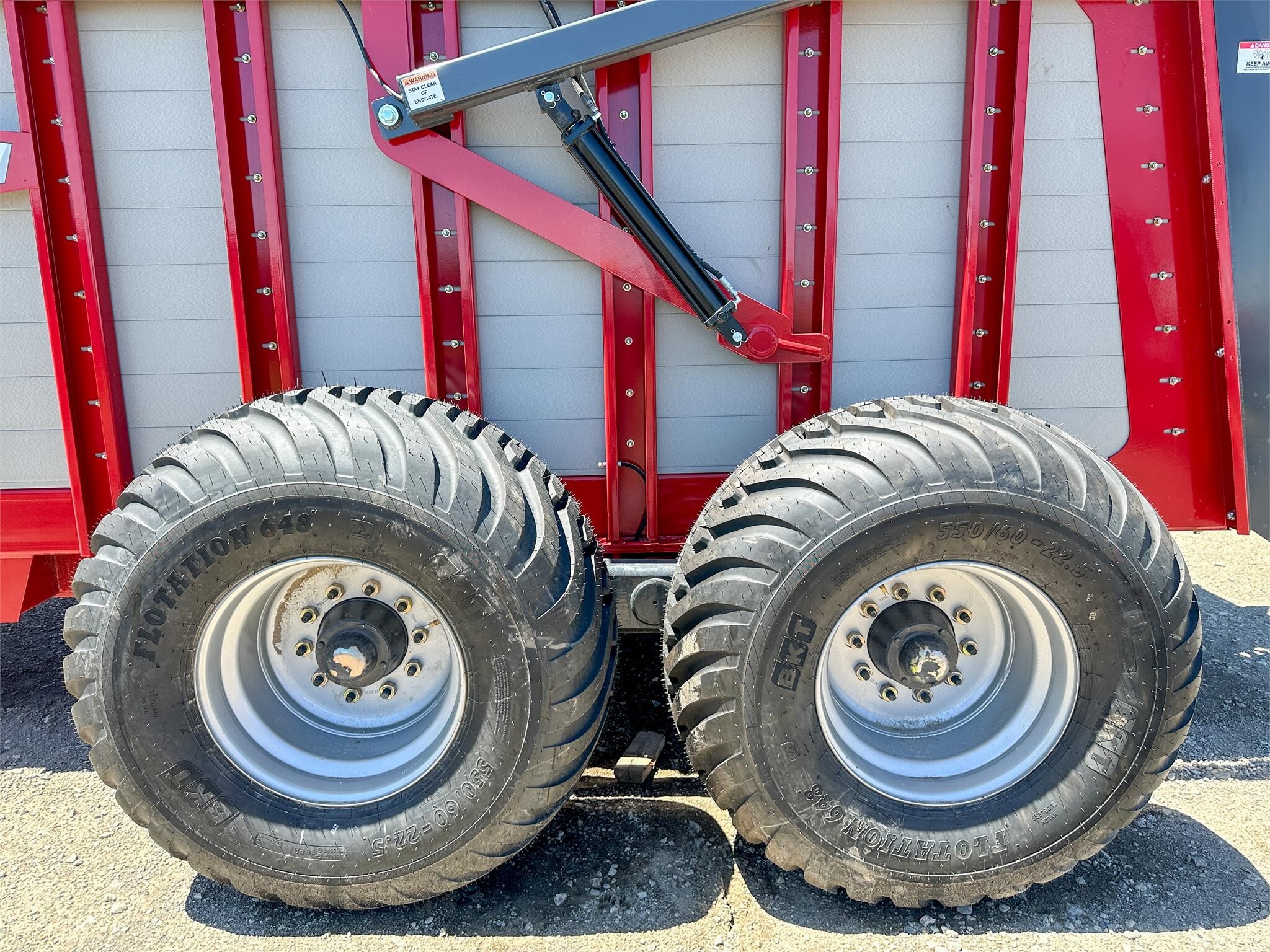 2026 Hagedorn Hydra-Spread Extravert 5440 Manure Spreader