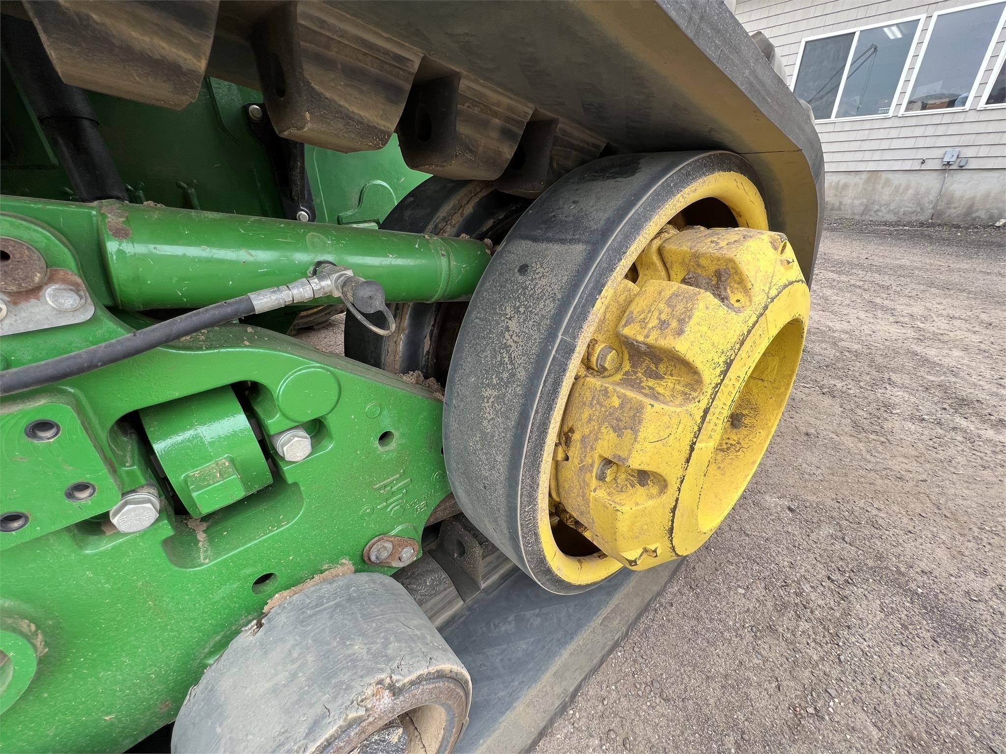 2018 John Deere 9570RT Tractor
