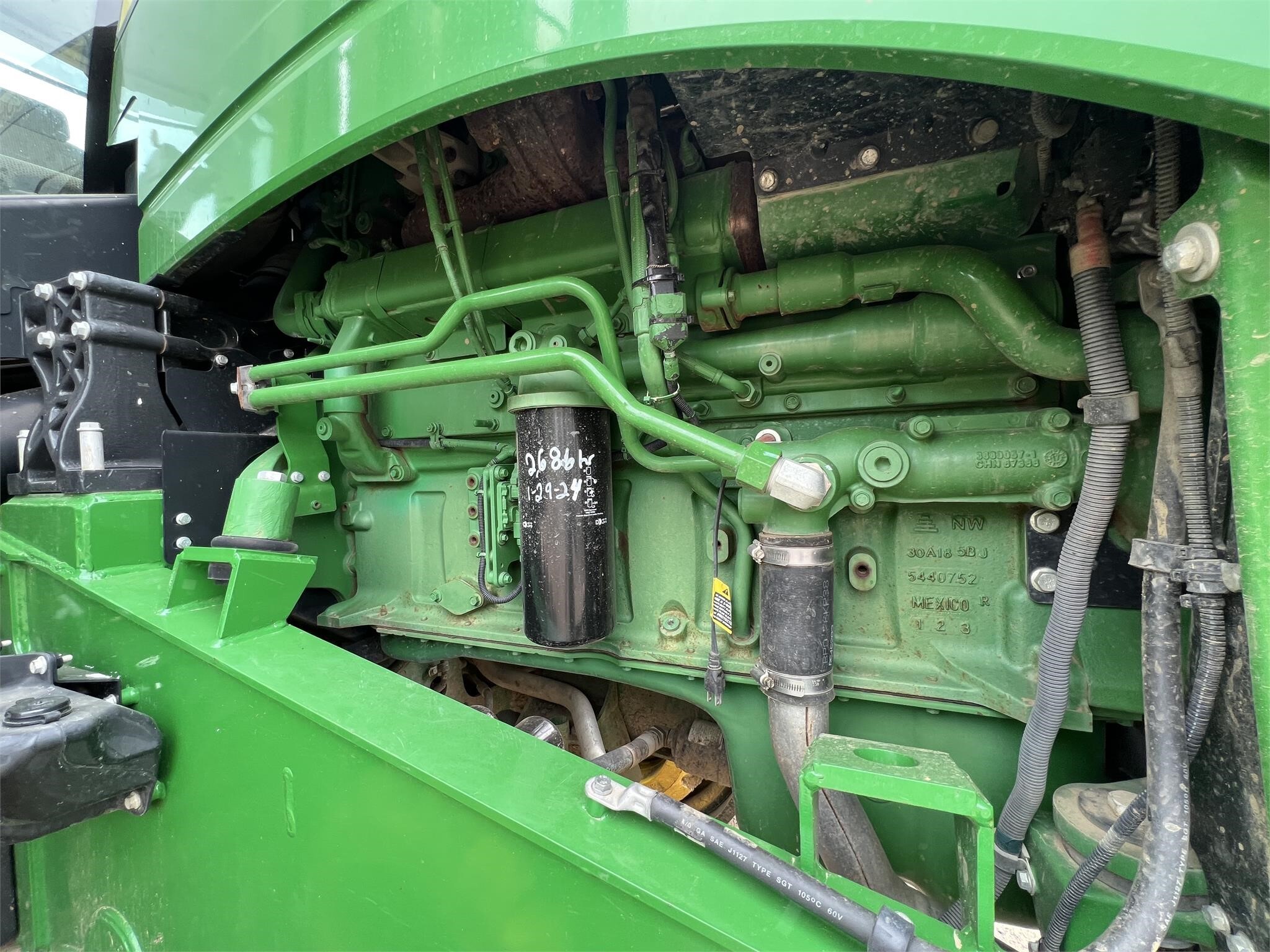 2018 John Deere 9570RT Tractor