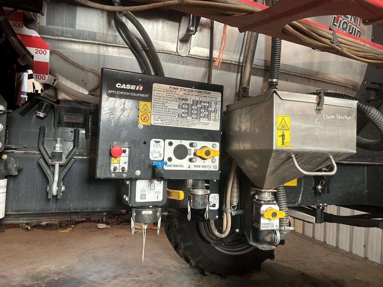 2021 Case IH TRIDENT 5550 Self-Propelled Sprayer