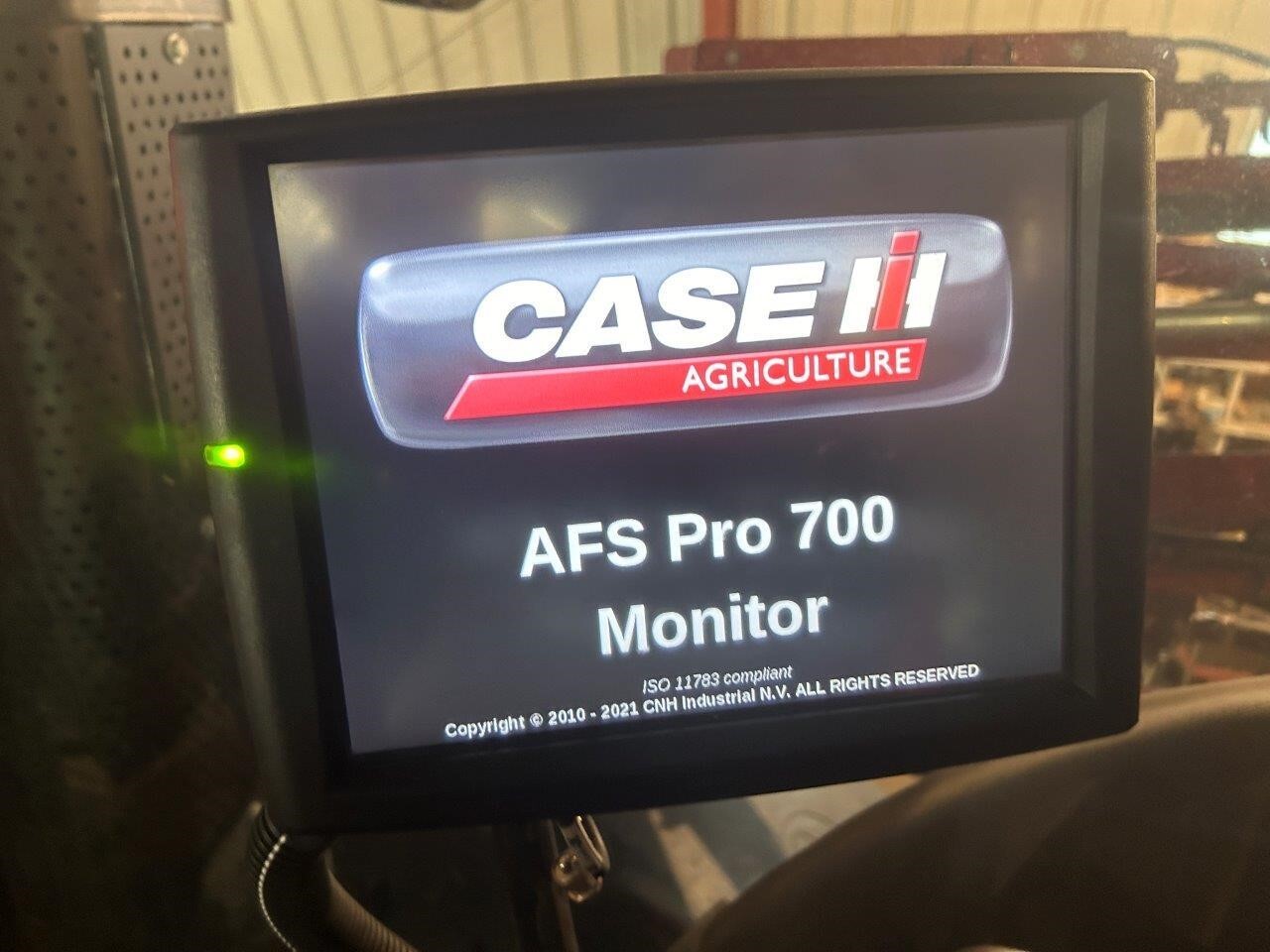 2021 Case IH TRIDENT 5550 Self-Propelled Sprayer