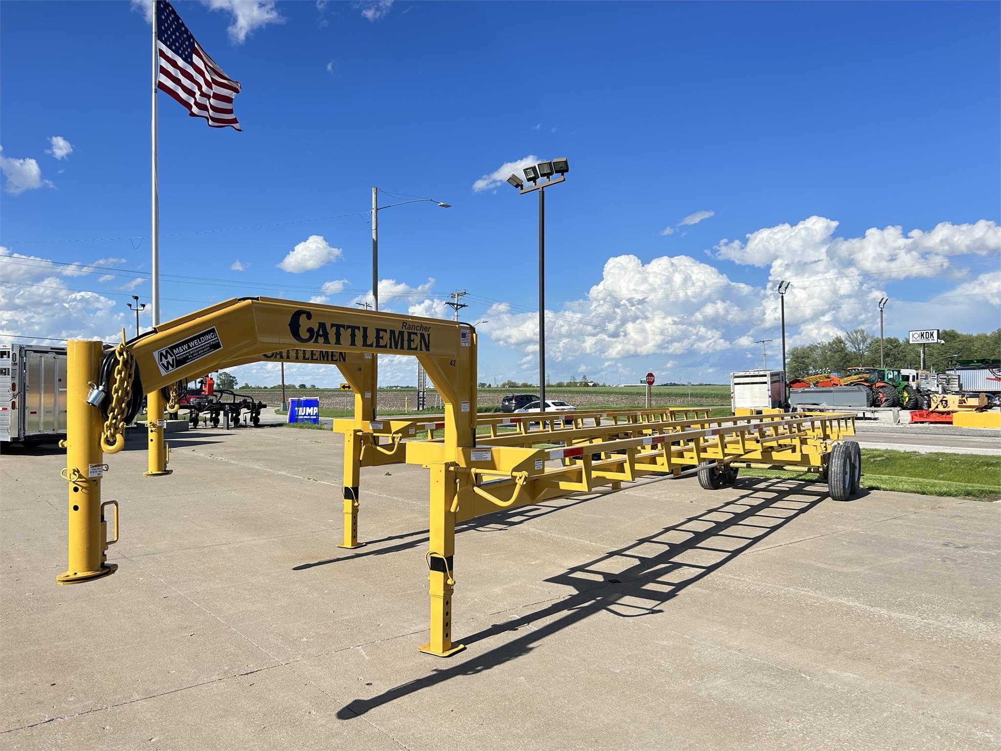 2024 M&W MW42HDNL Bale Wagons and Trailer