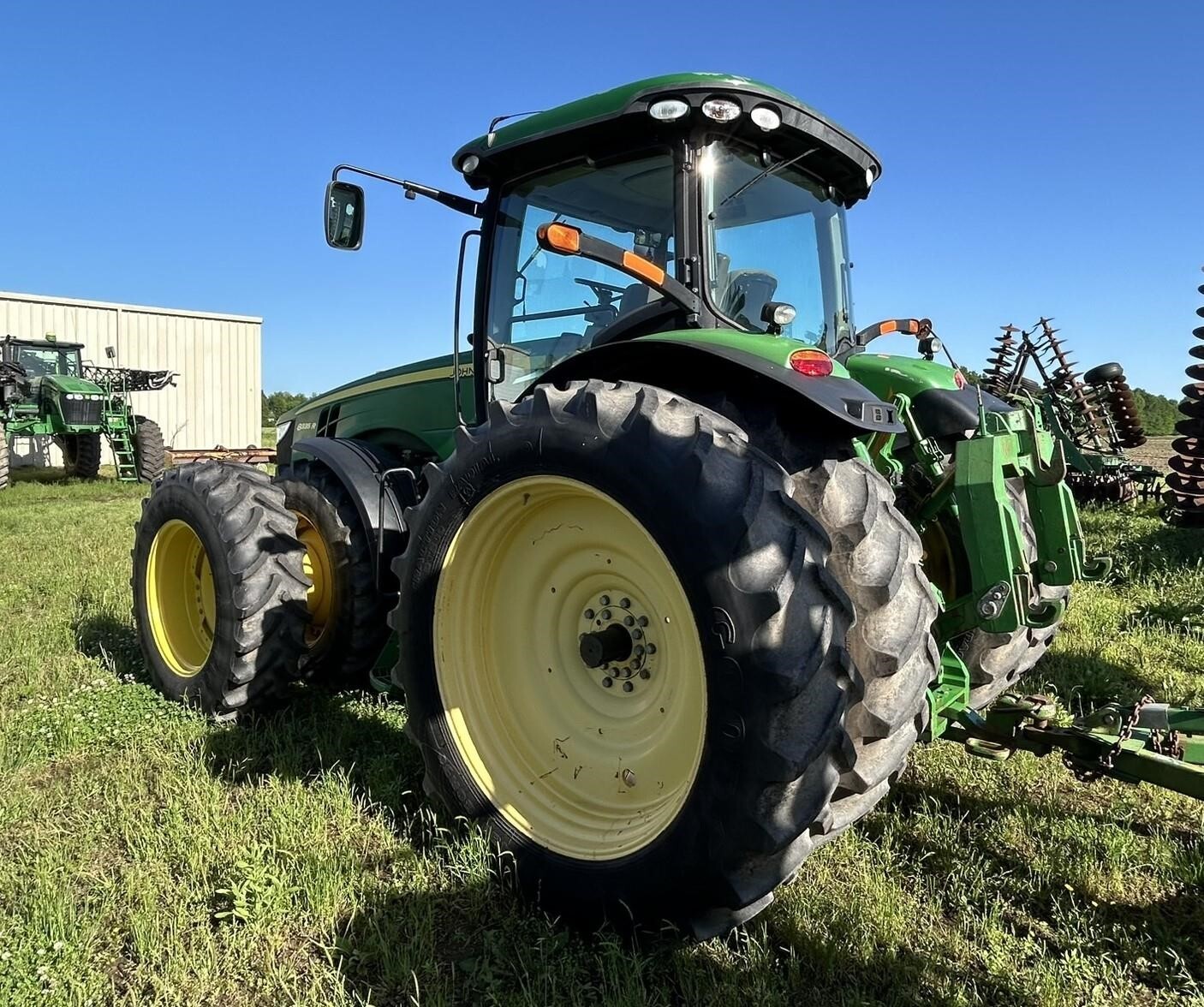 2012 John Deere 8335R Tractor
