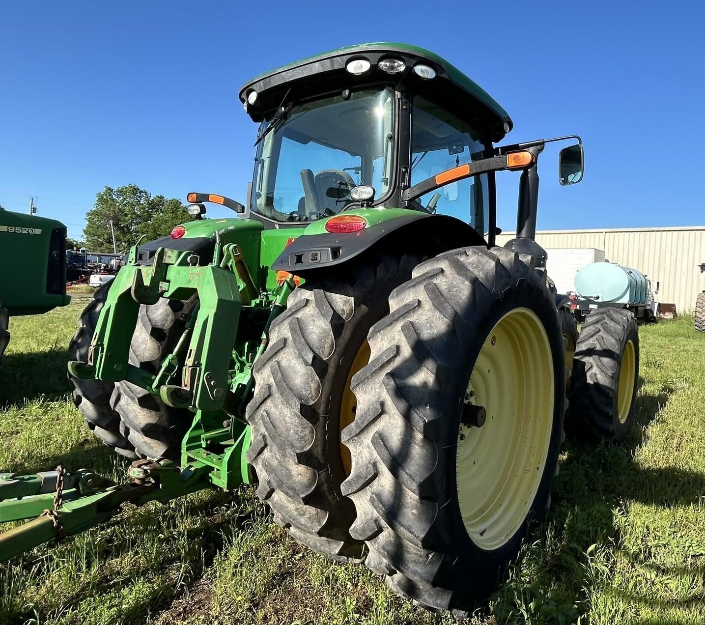 2012 John Deere 8335R Tractor