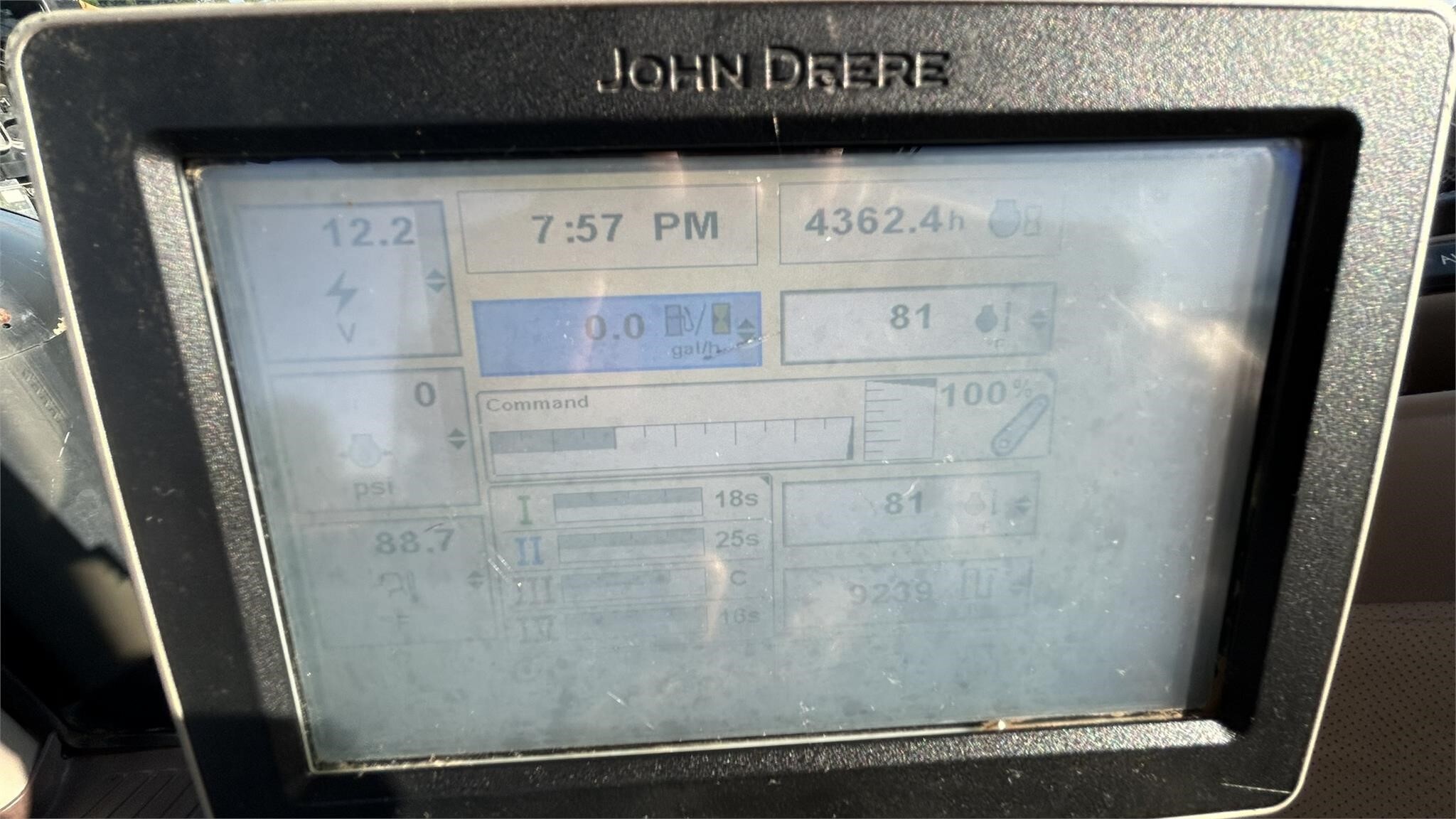 2012 John Deere 8335R Tractor