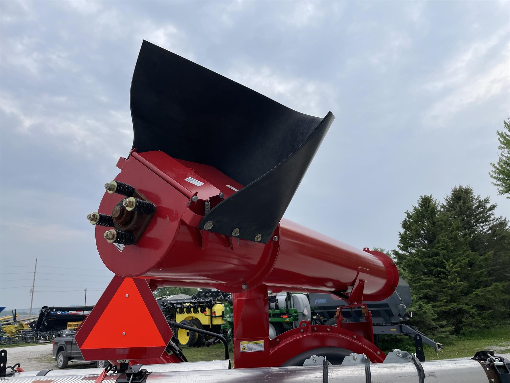 2025 Rem VR12 Grain Vac