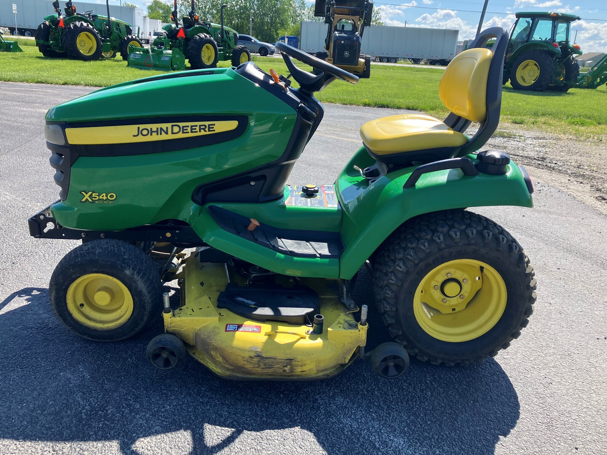 2009 John Deere X540 Lawn Mower