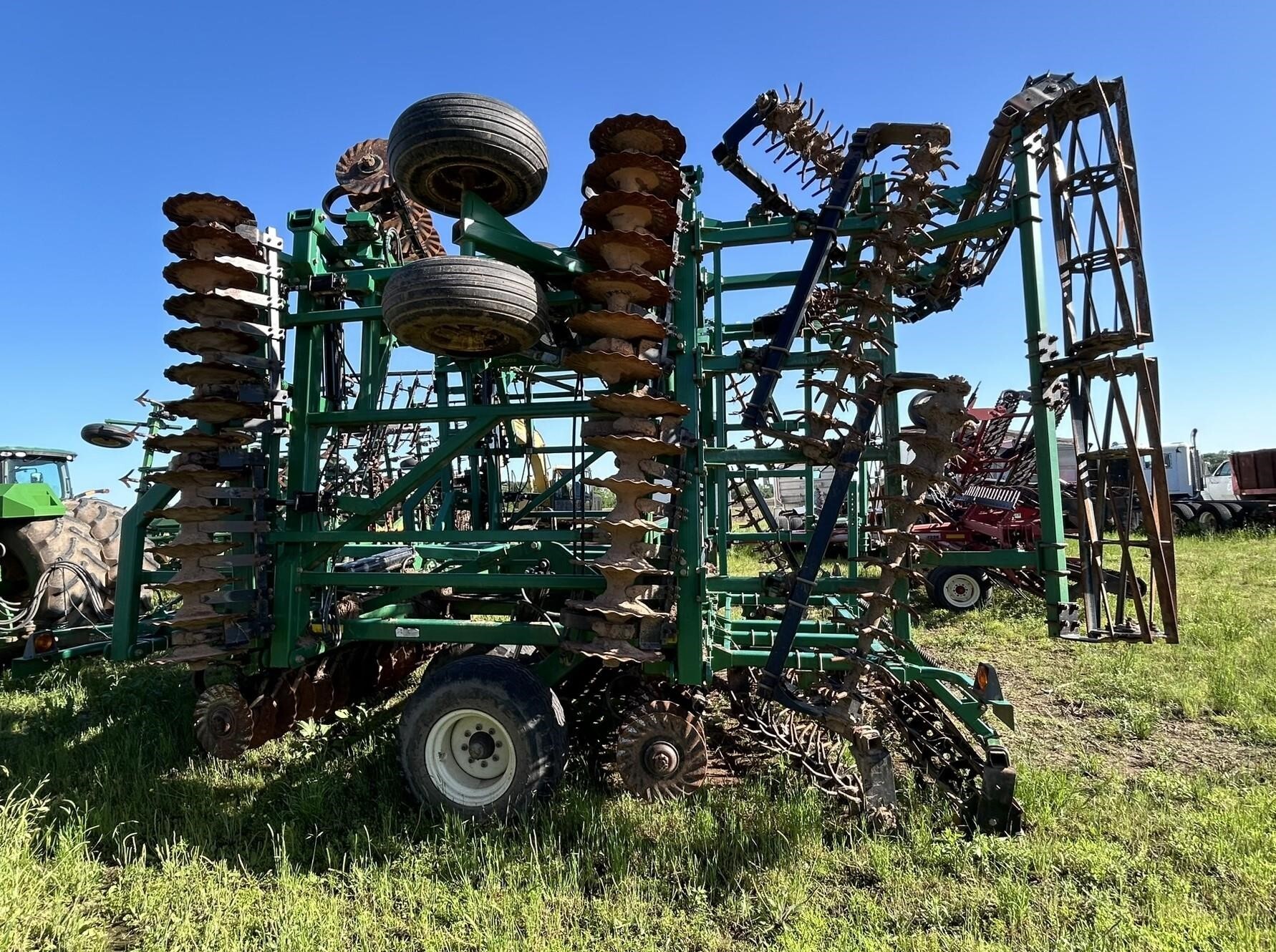 2016 Great Plains Turbo-Max 4000TM Vertical Tillage