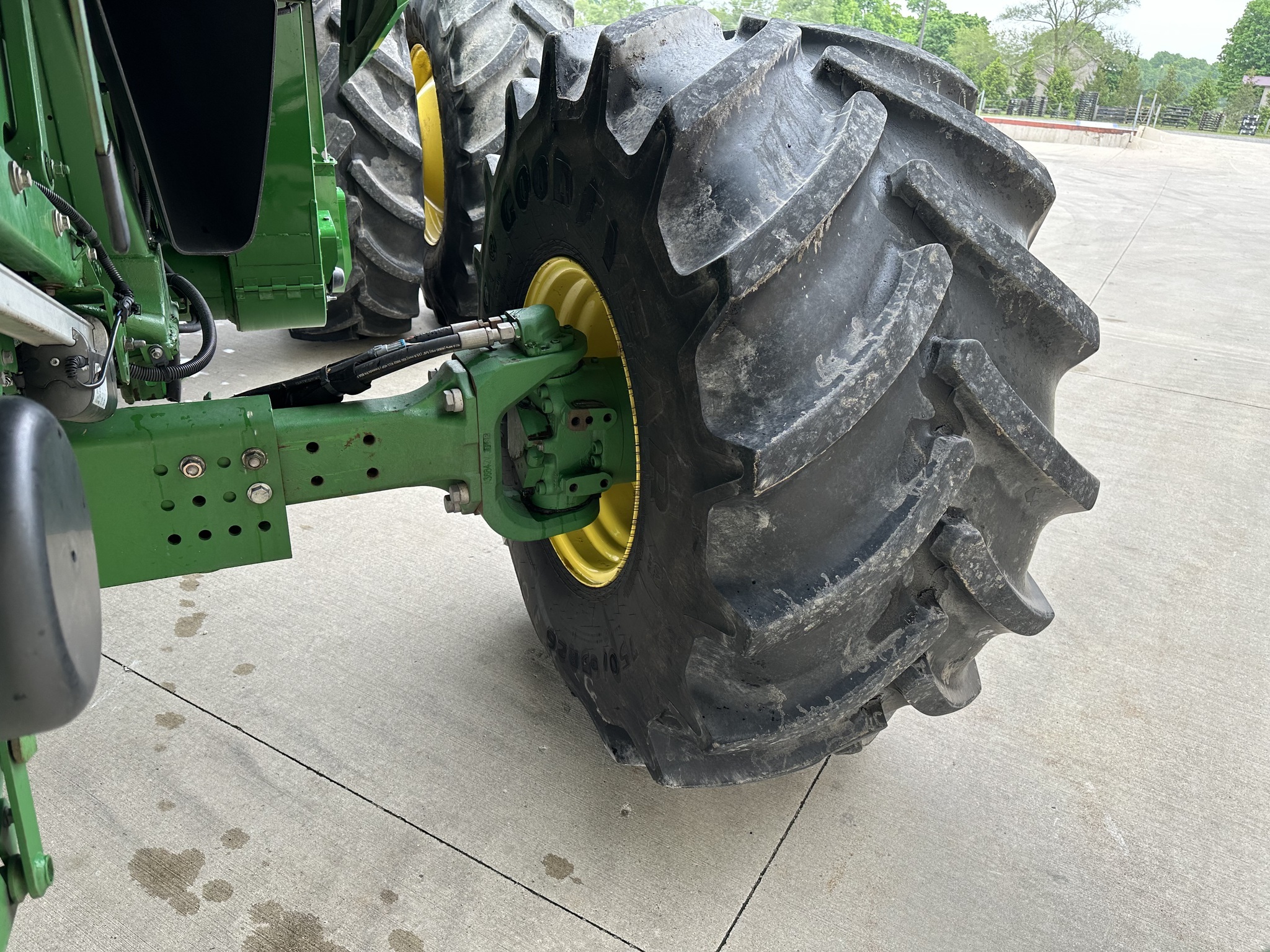 2016 John Deere S680 Combine