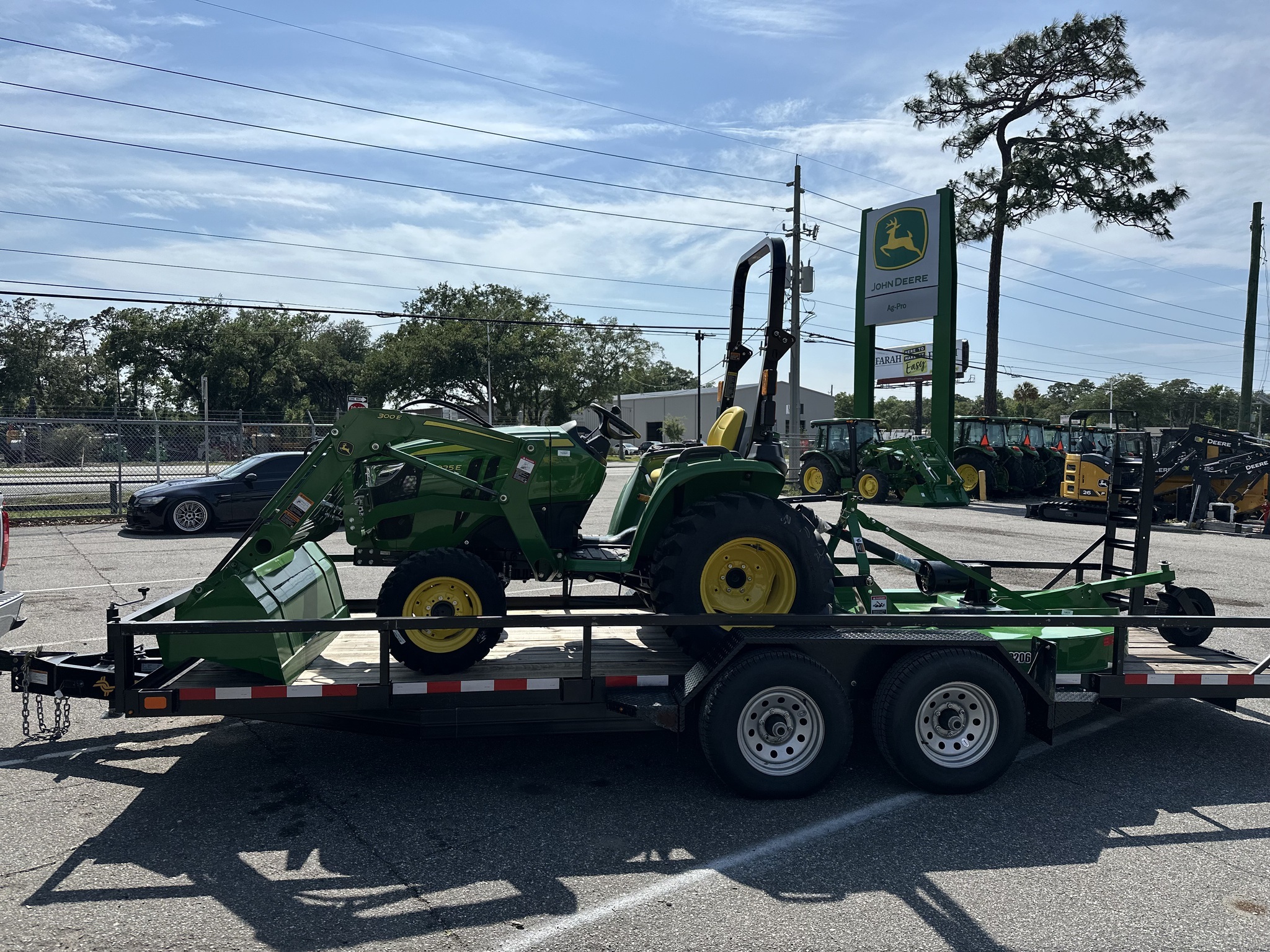 2024 John Deere 3025E Tractor