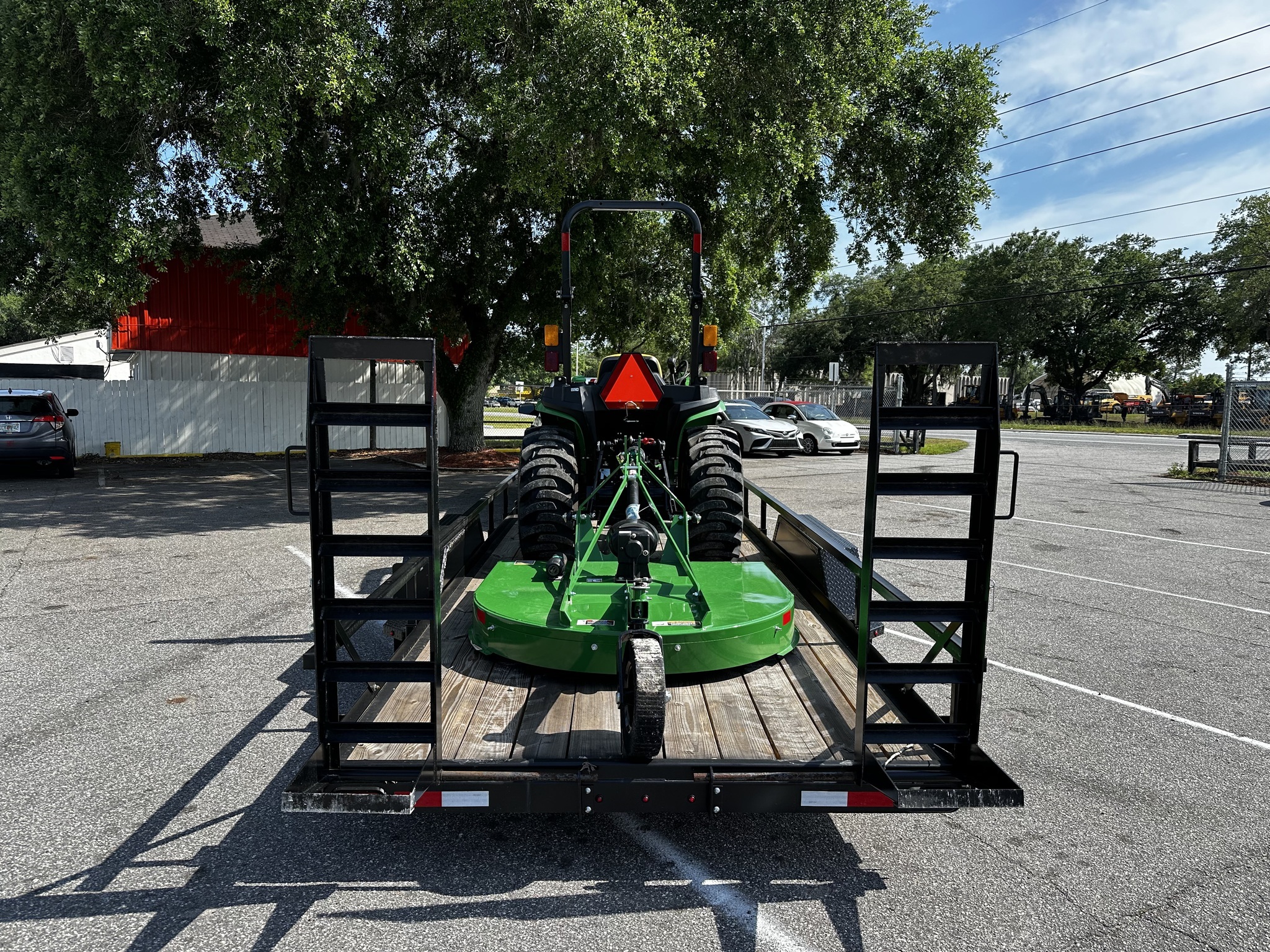 2024 John Deere 3025E Tractor