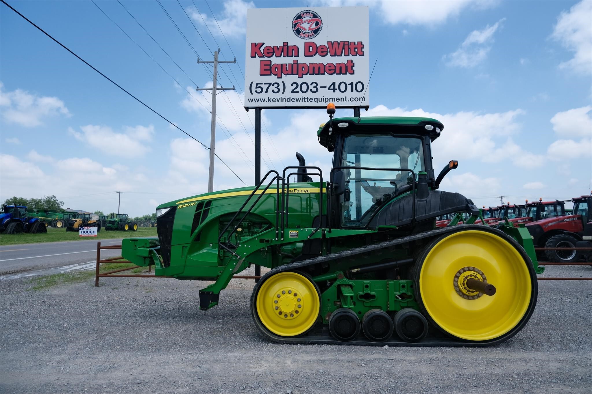 2015 John Deere 8320RT Tractor