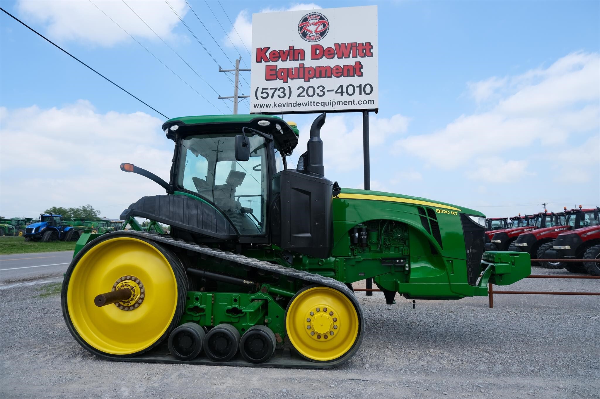 2015 John Deere 8320RT Tractor
