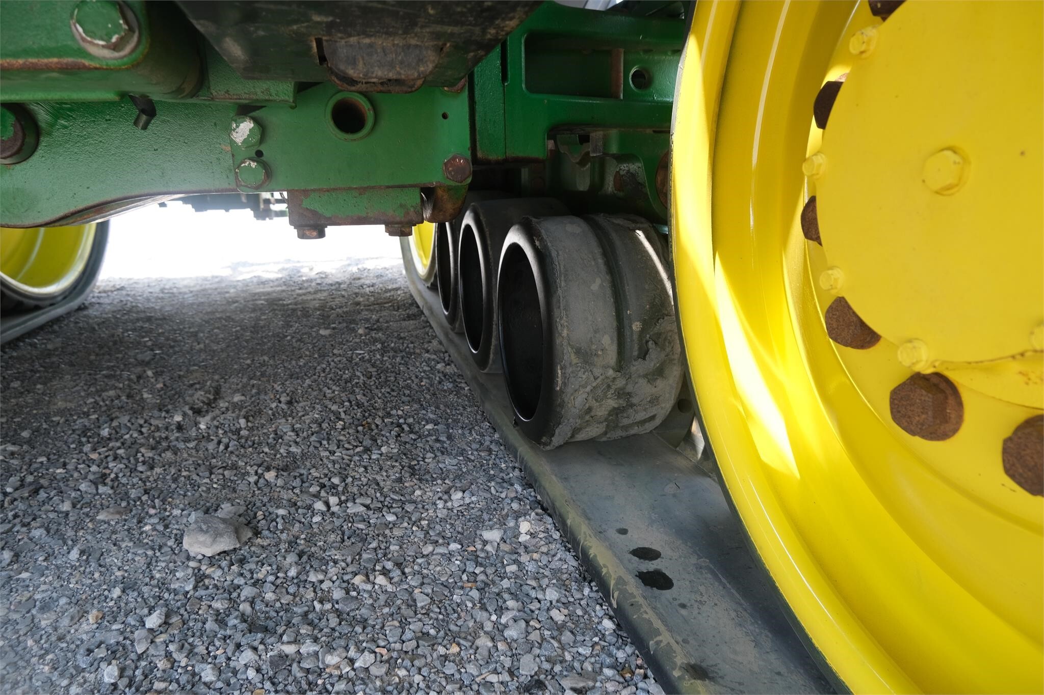 2015 John Deere 8320RT Tractor