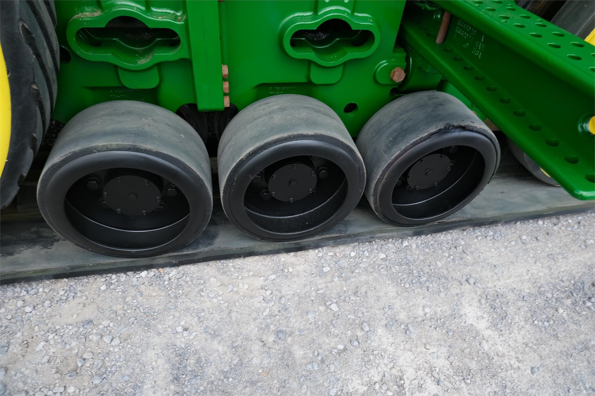 2015 John Deere 8320RT Tractor
