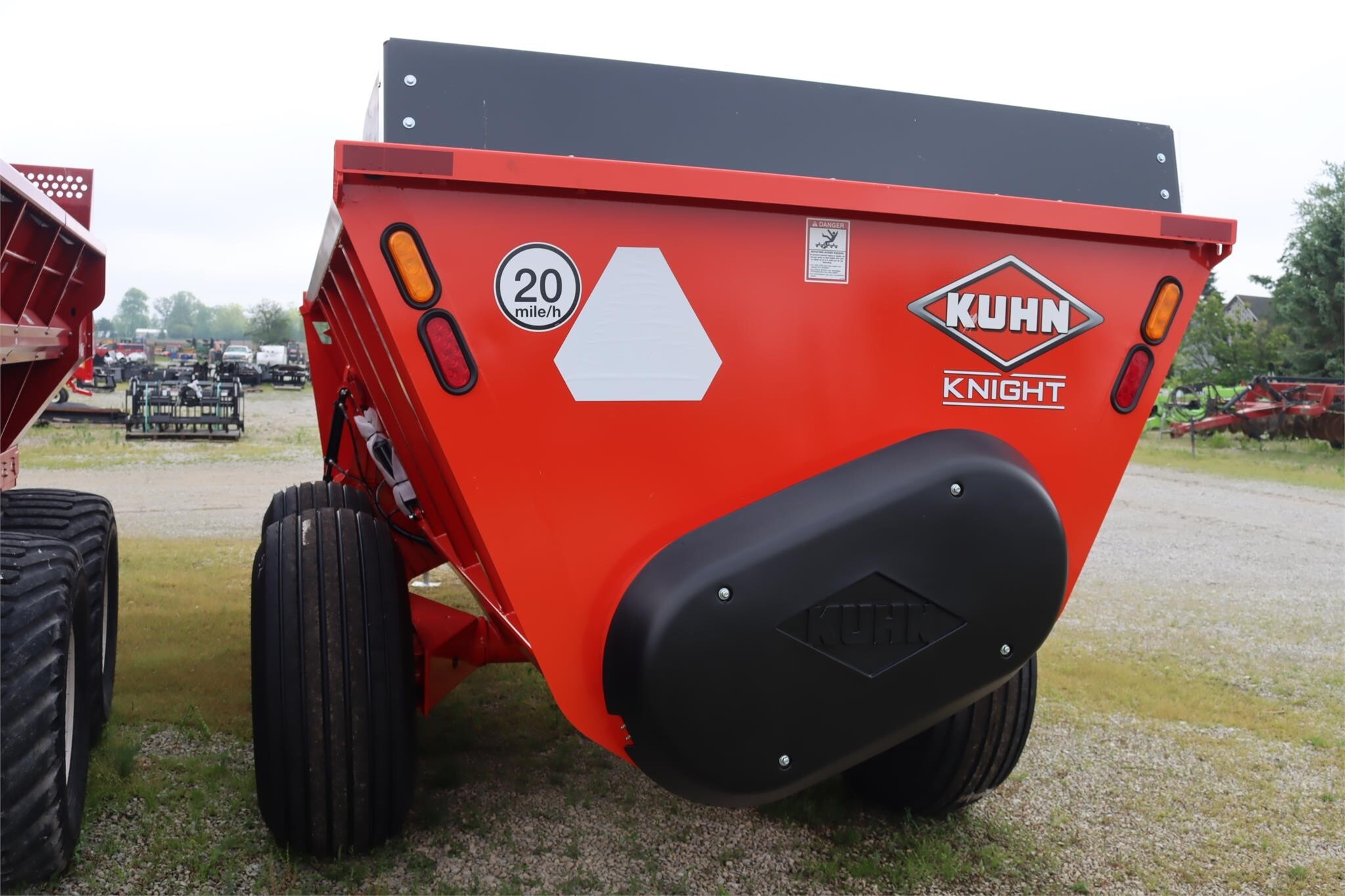  Kuhn Knight SL 124 Manure Spreader