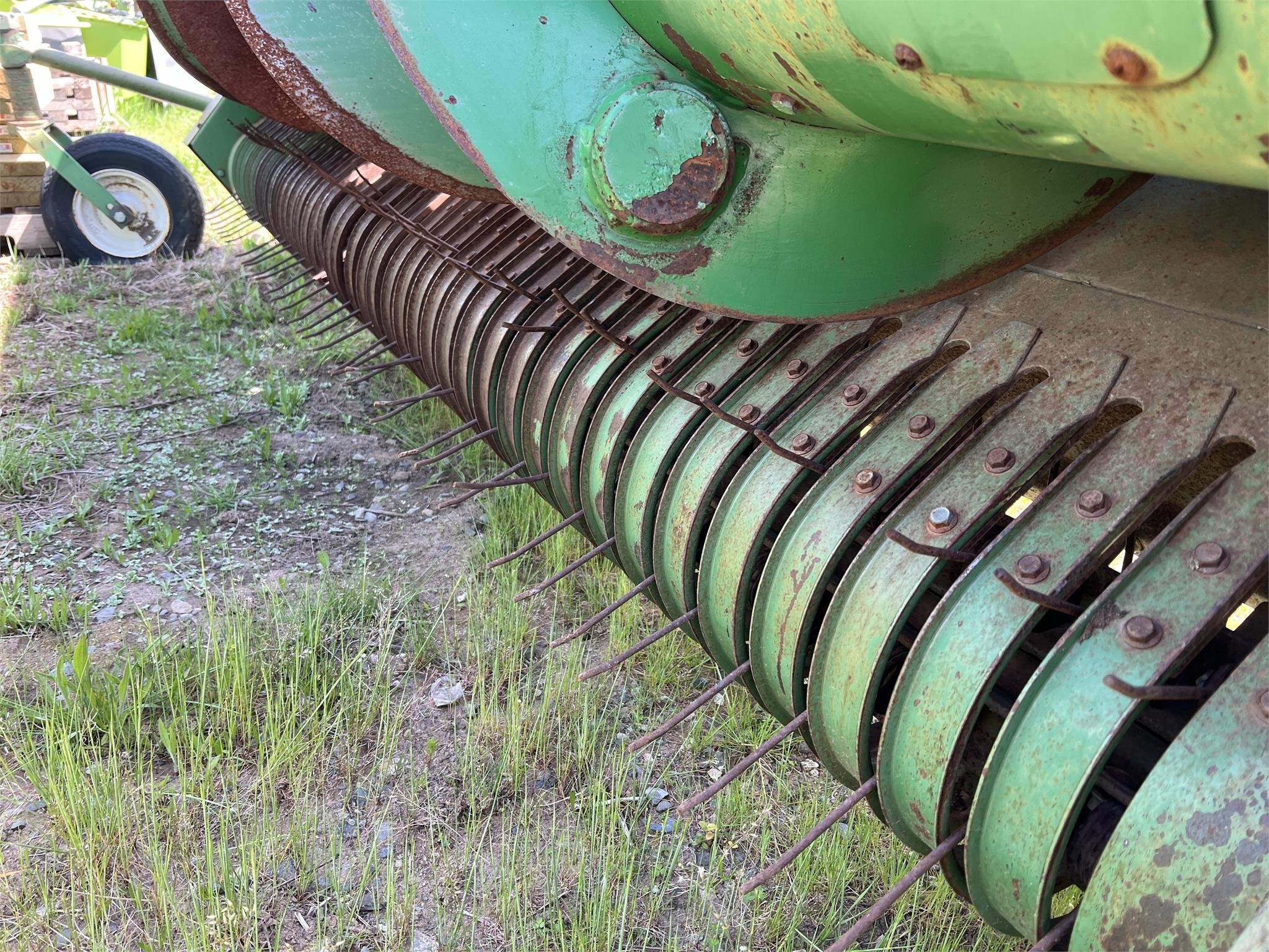 Maize Corp 9SP SelfPropelled Windrowers and Swather Call