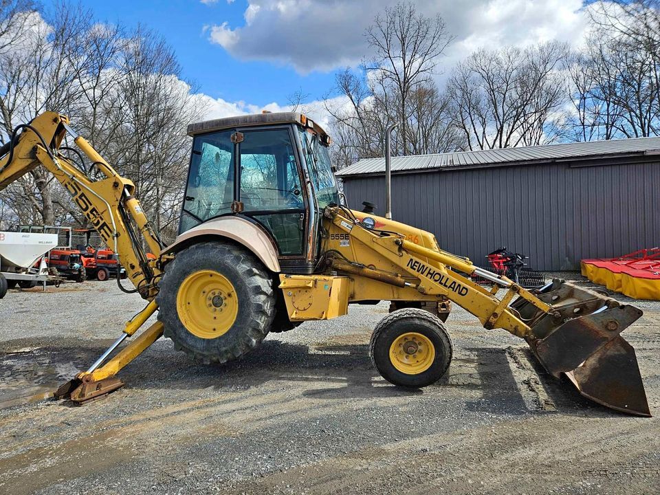 New Holland 555E Backhoe 17,800 Machinery Pete