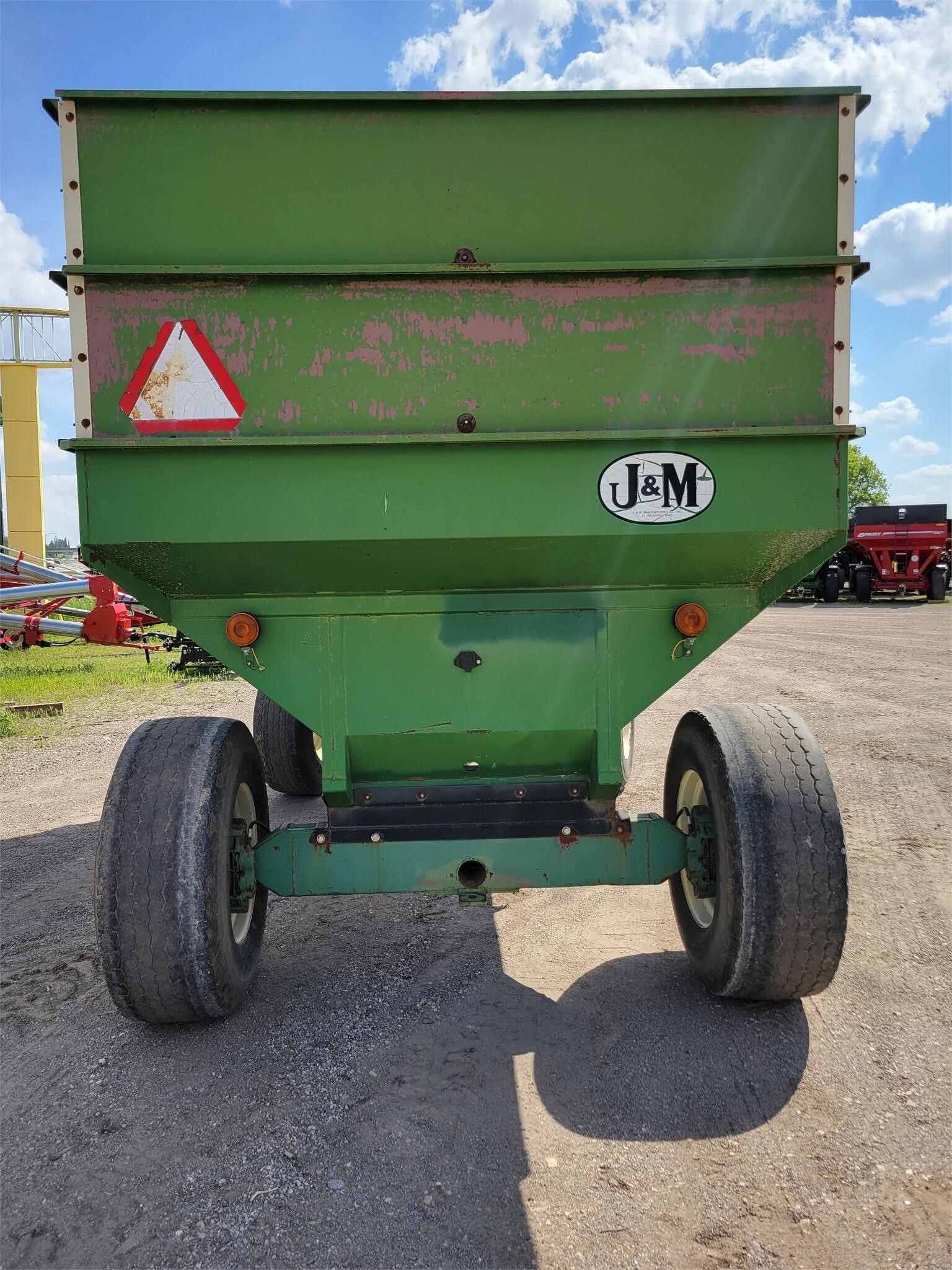  J&M 450 Grain Cart