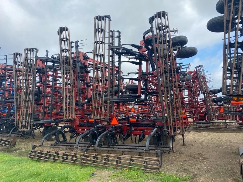 2012 Case IH Tigermate 200 Field Cultivator
