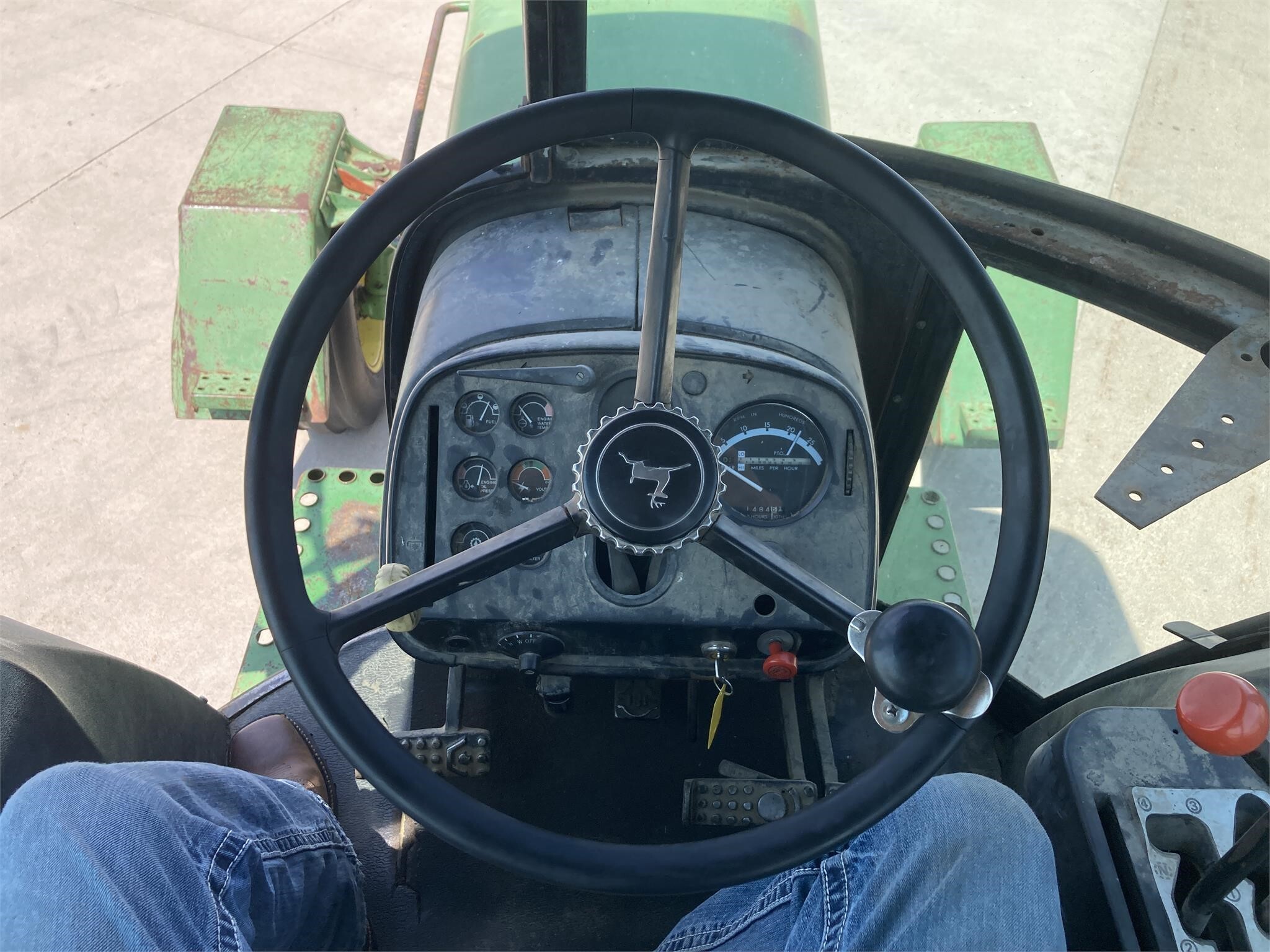  John Deere 4230H Tractor