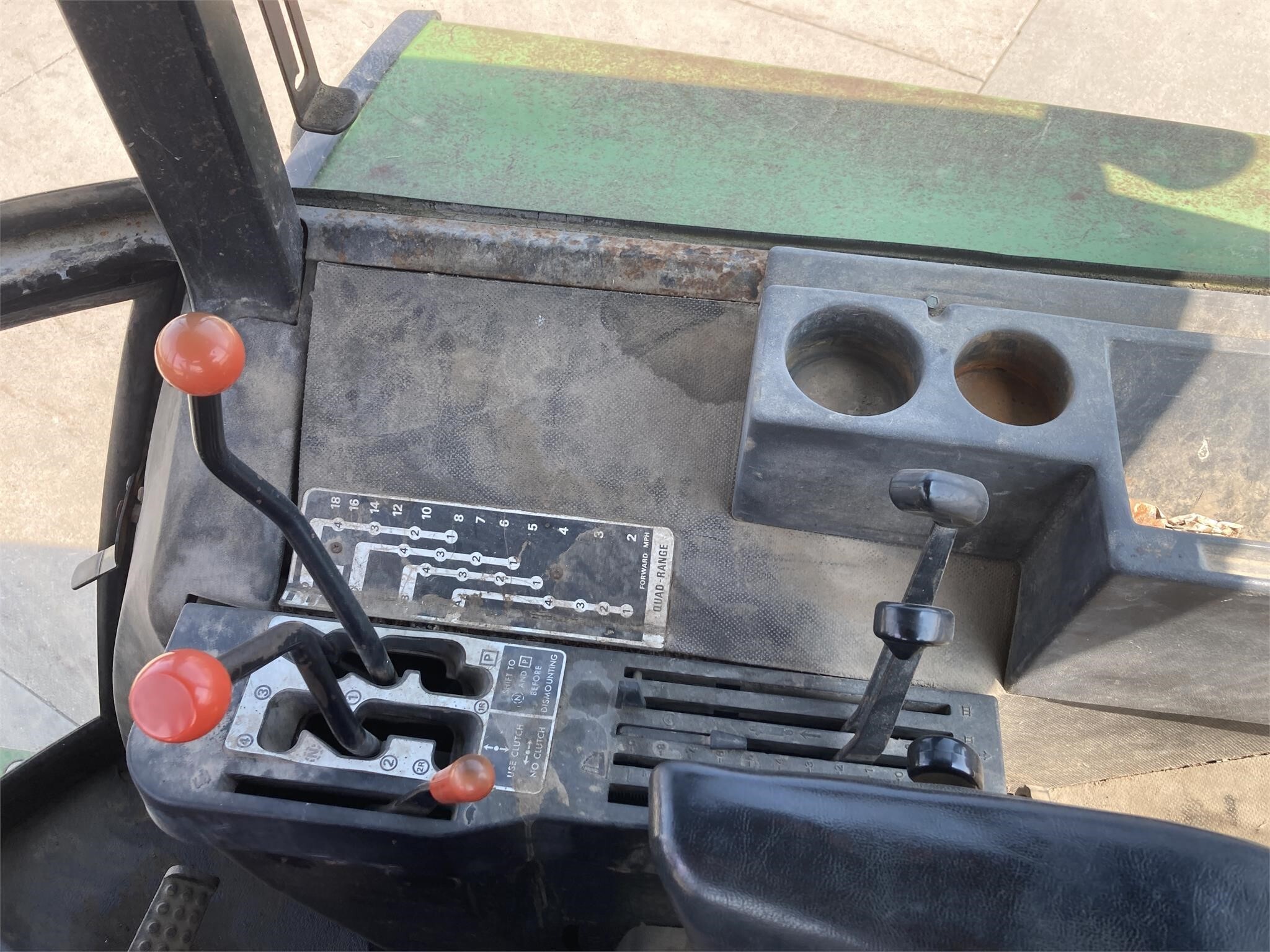  John Deere 4230H Tractor