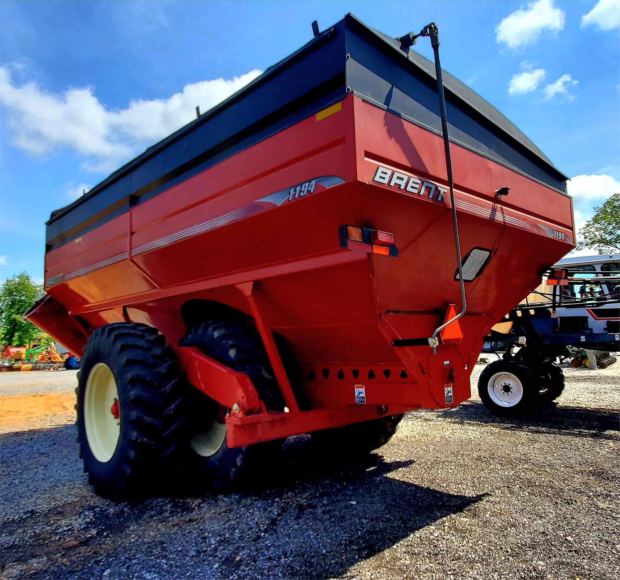  Brent 1194 Grain Cart