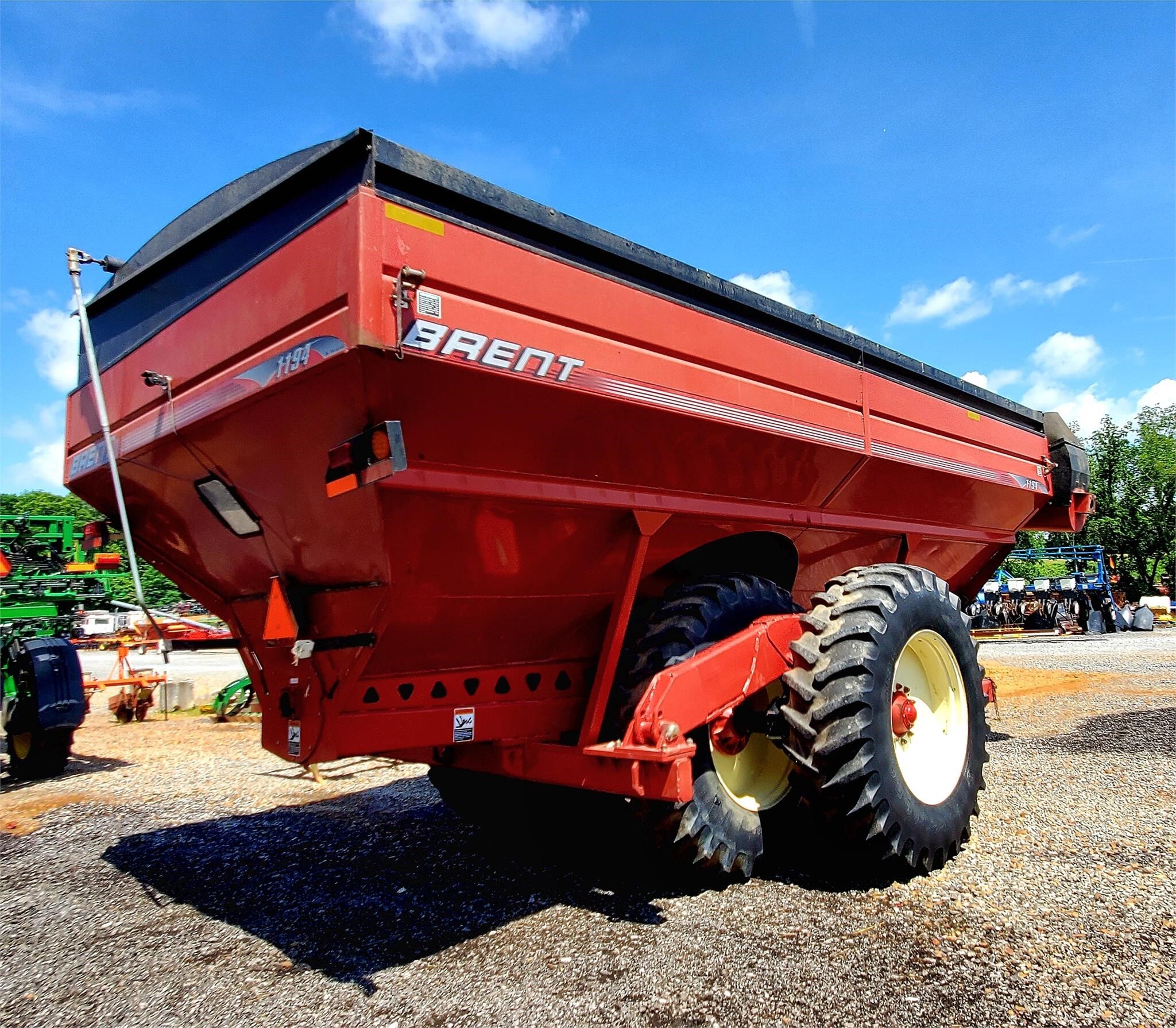  Brent 1194 Grain Cart