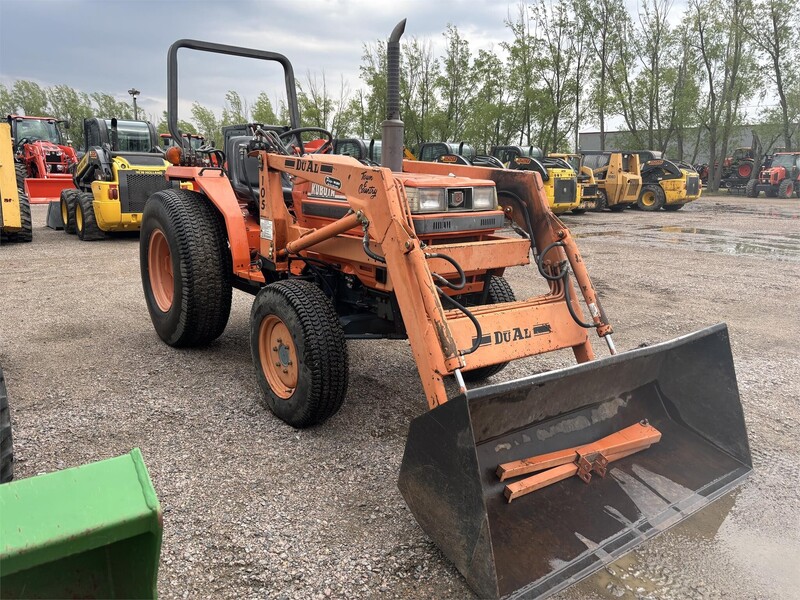 Used Tractors for Sale | Machinery Pete