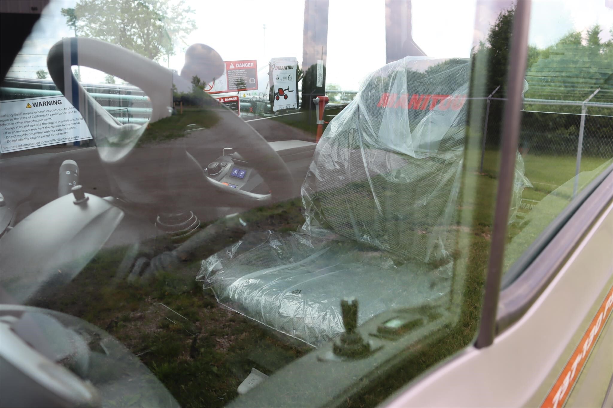  Manitou MLT737-130PS+ Scissor/Boom Lift