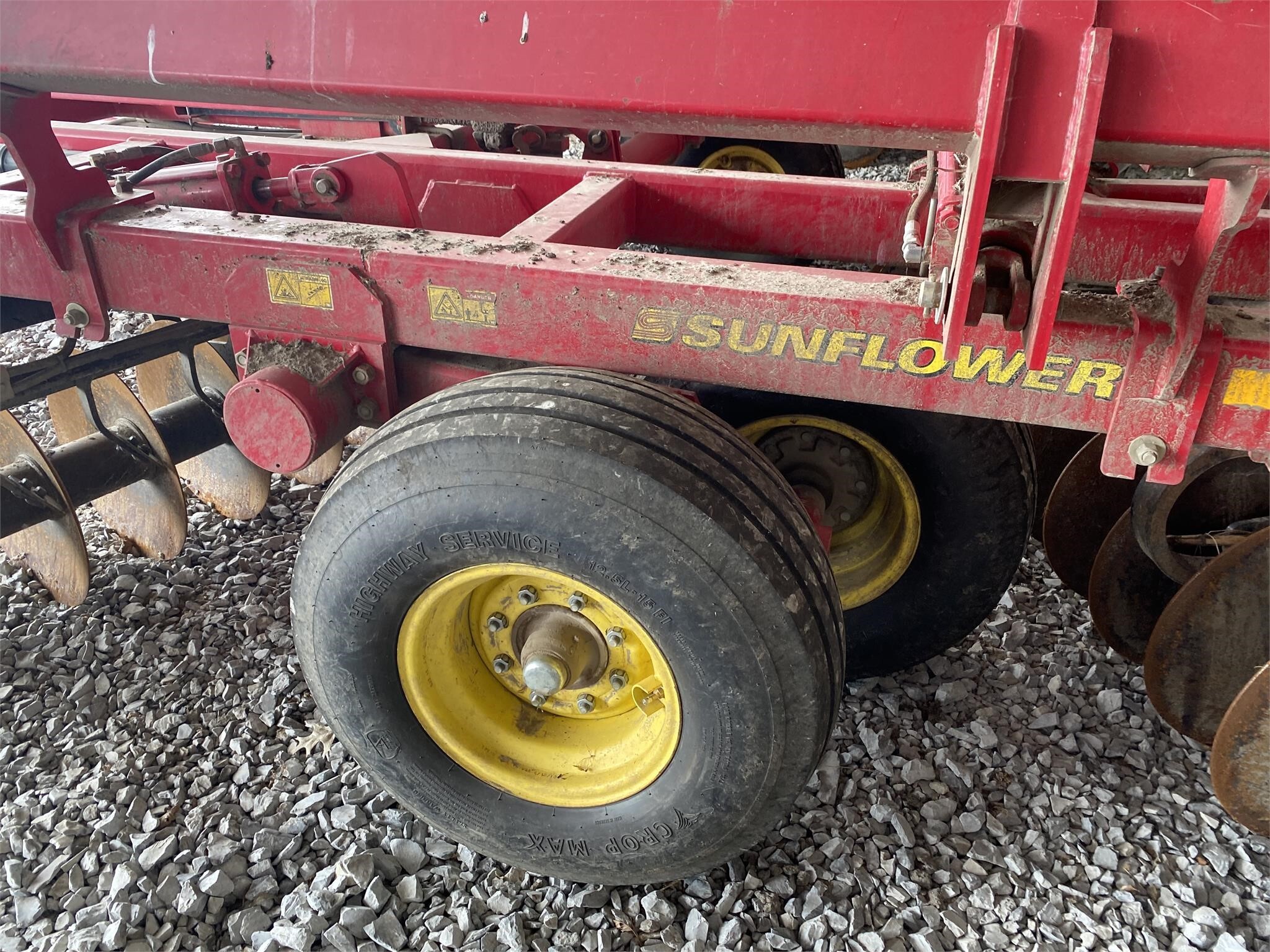 2011 Sunflower 1435-33 Disk