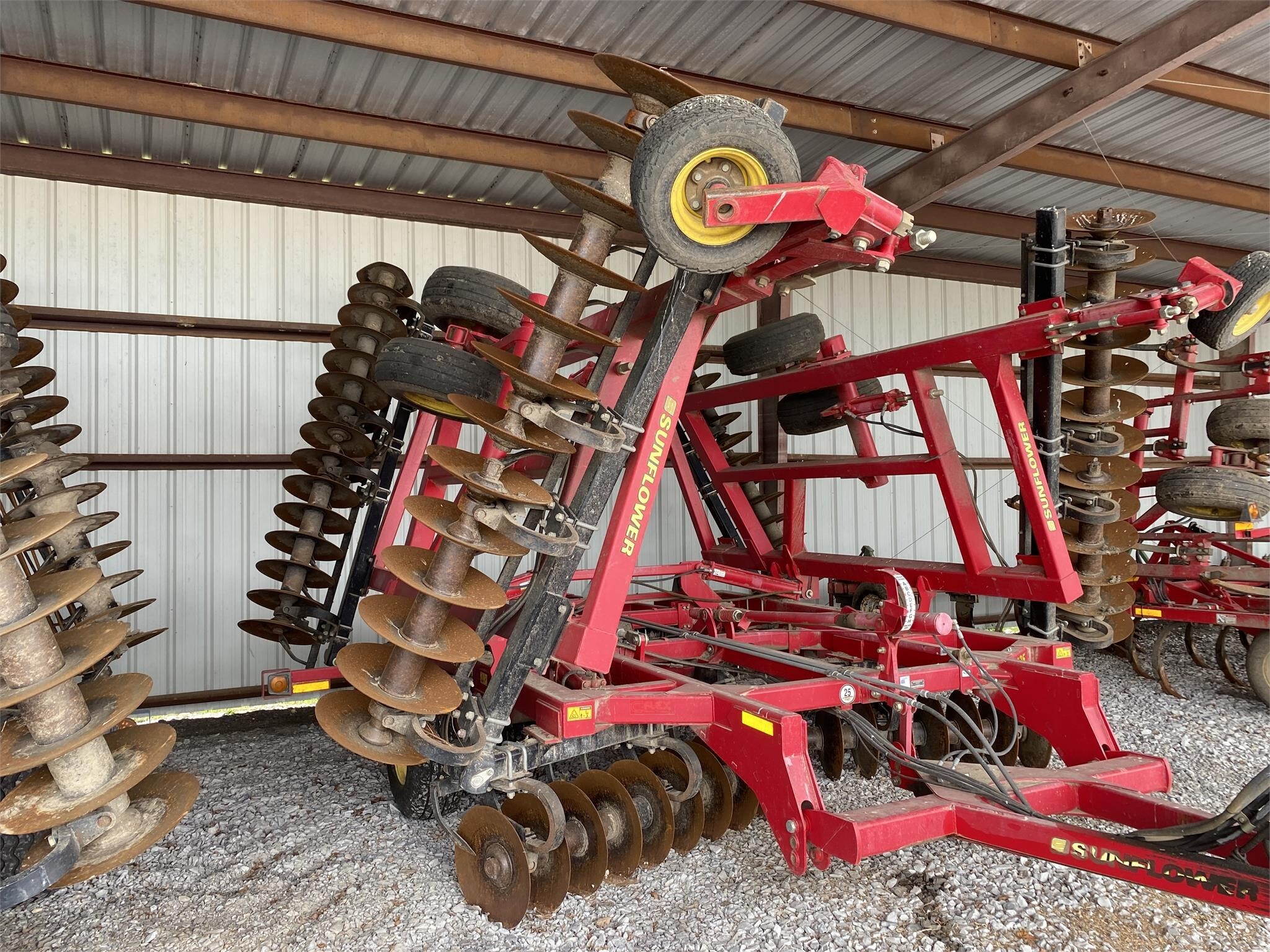 2011 Sunflower 1435-33 Disk