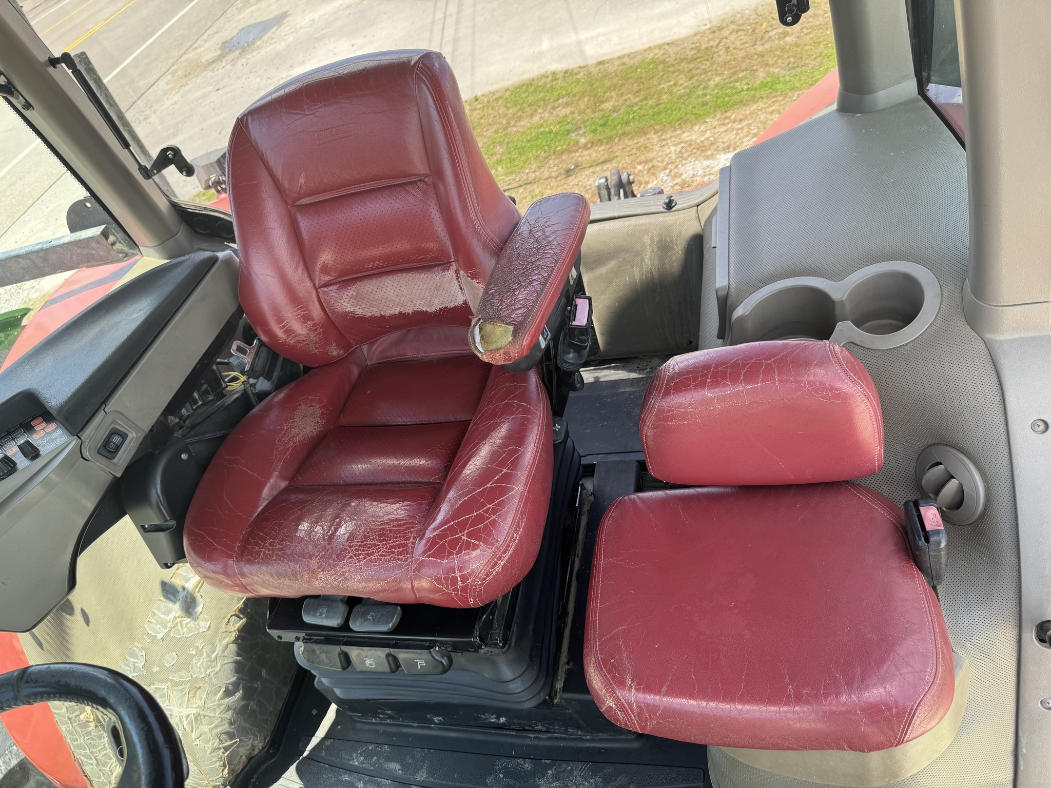 2013 Case IH Magnum 290 Tractor
