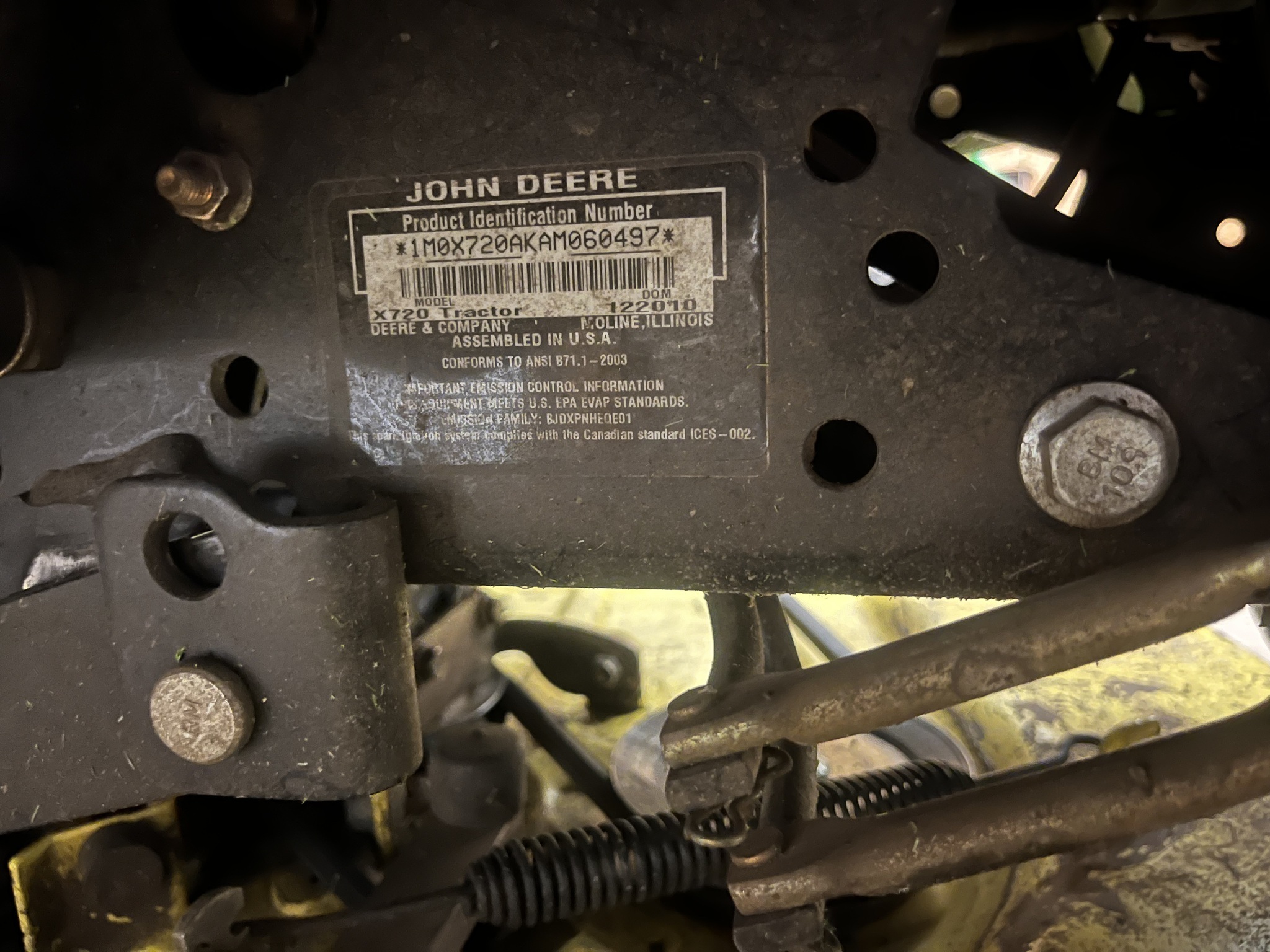 2011 John Deere X720 Lawn Mower